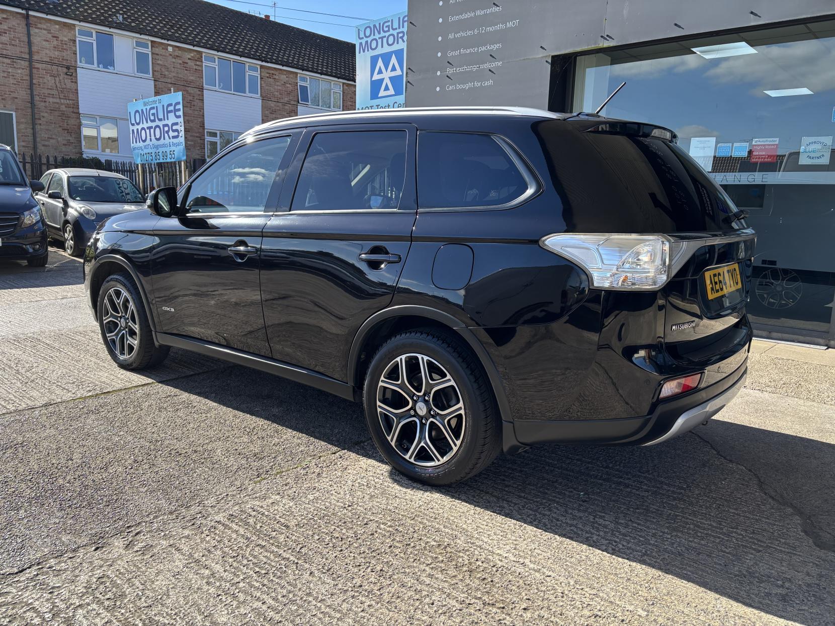 Mitsubishi Outlander 2.2 DI-D GX3 SUV 5dr Diesel Manual 4WD Euro 5 (s/s) (150 ps)