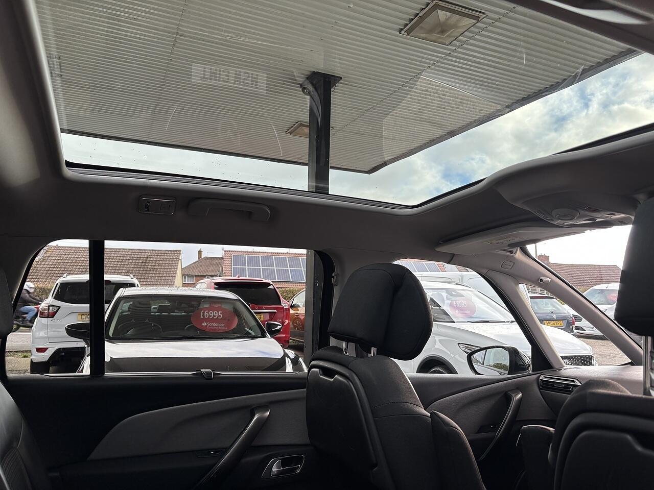 Citroen Grand C4 SpaceTourer 1.5 BlueHDi Shine MPV 5dr Diesel EAT8 Euro 6 (s/s) (130 ps)