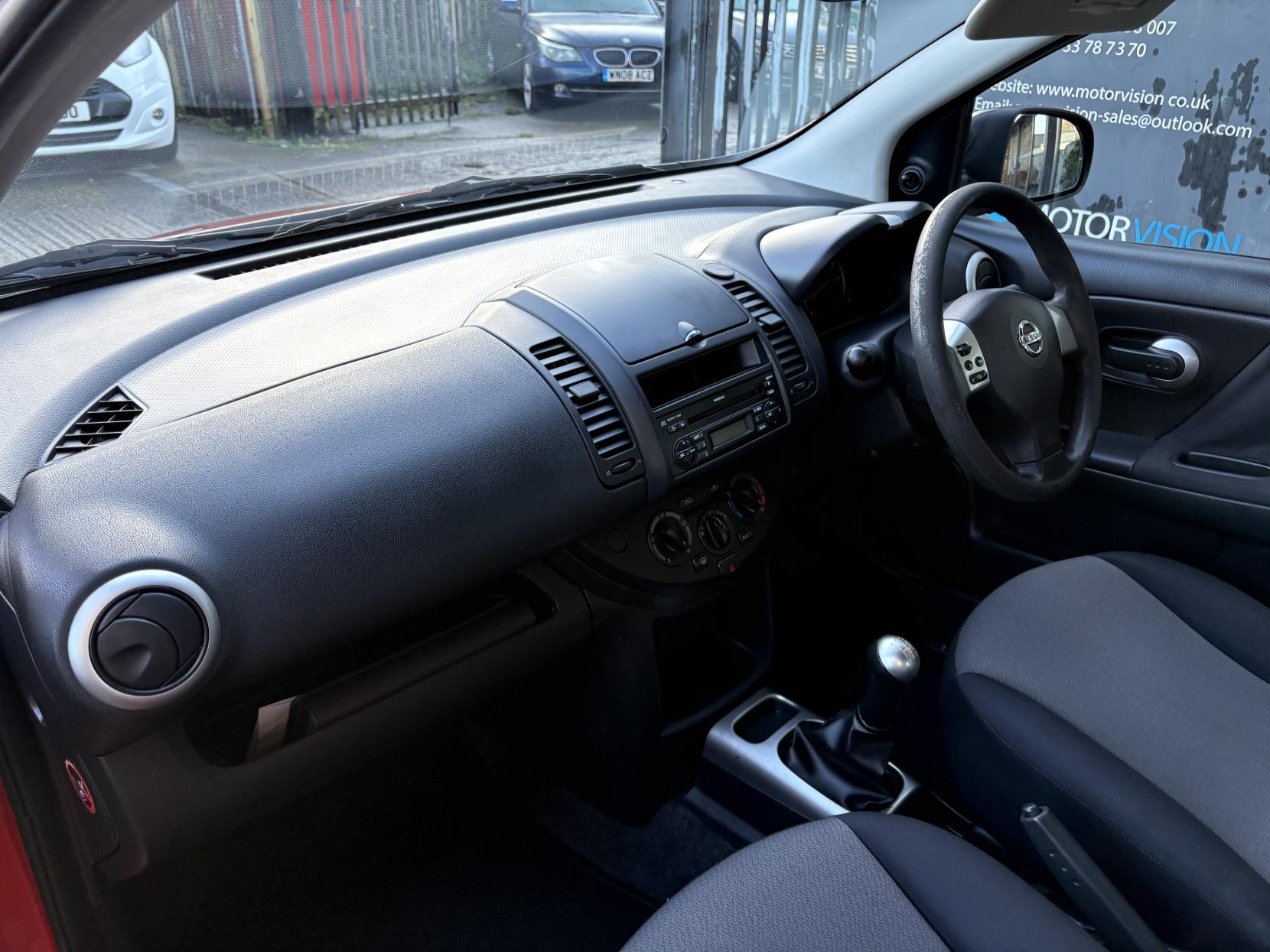 Nissan Note 1.4 16V Visia Hatchback 5dr Petrol Manual Euro 4 (88 ps)