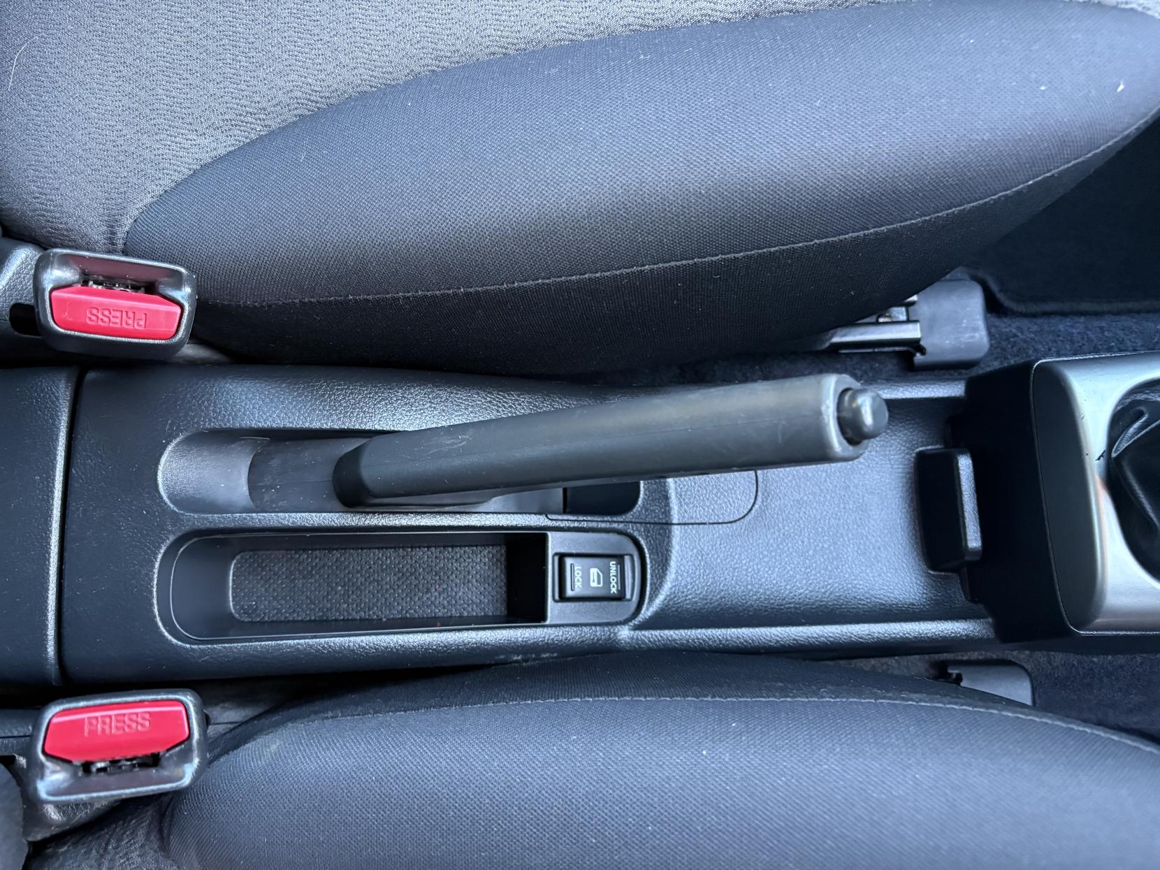 Nissan Note 1.4 16V Visia Hatchback 5dr Petrol Manual Euro 4 (88 ps)