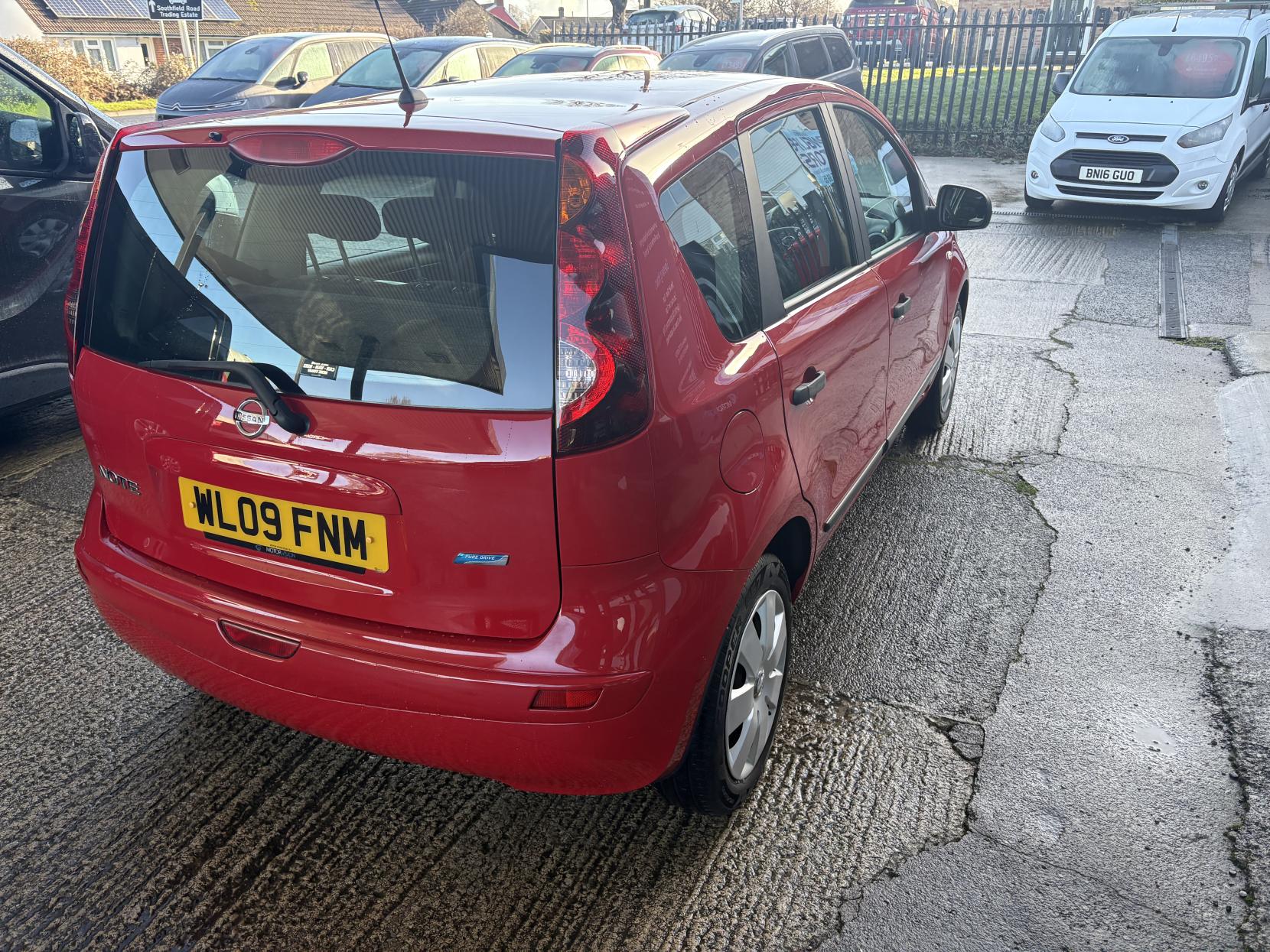 Nissan Note 1.4 16V Visia Hatchback 5dr Petrol Manual Euro 4 (88 ps)