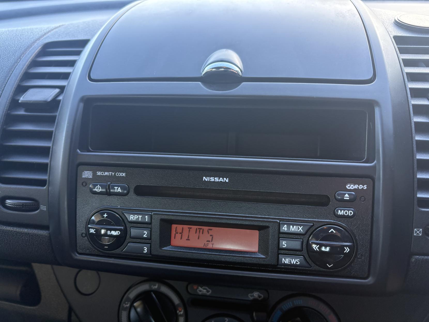 Nissan Note 1.4 16V Visia Hatchback 5dr Petrol Manual Euro 4 (88 ps)