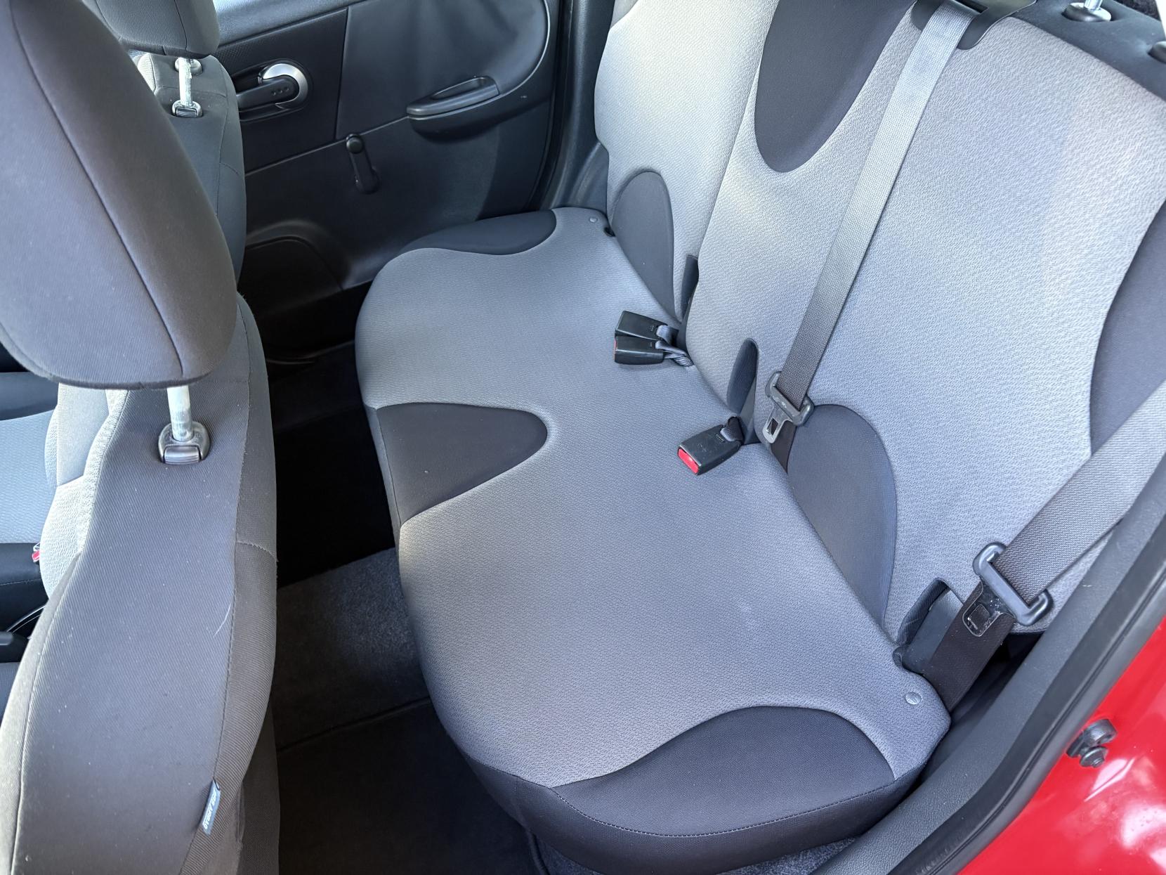 Nissan Note 1.4 16V Visia Hatchback 5dr Petrol Manual Euro 4 (88 ps)