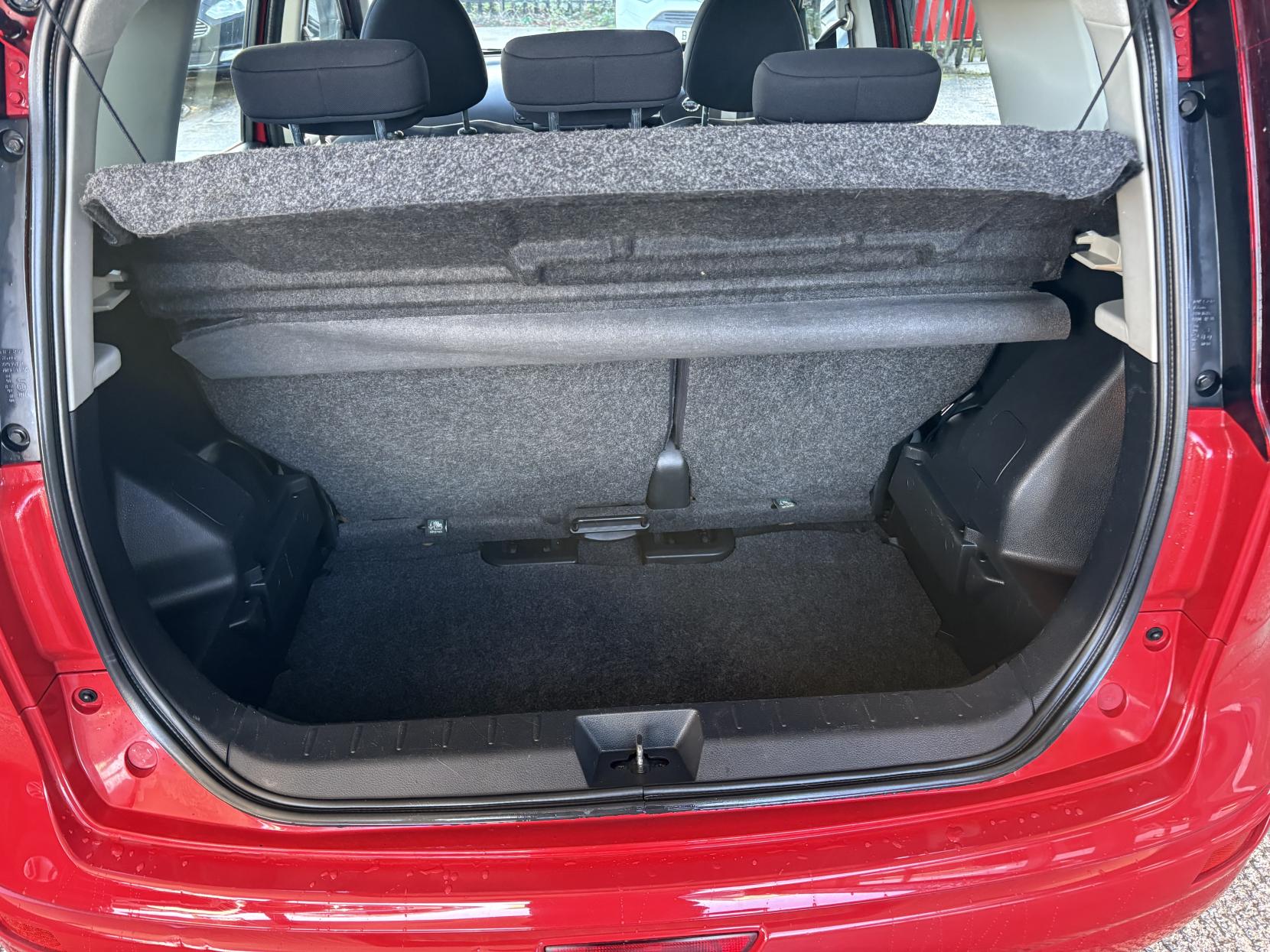 Nissan Note 1.4 16V Visia Hatchback 5dr Petrol Manual Euro 4 (88 ps)