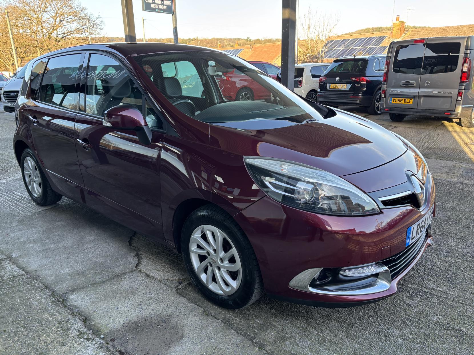 Renault Scenic 1.5 dCi ENERGY Dynamique TomTom MPV 5dr Diesel Manual Euro 5 (s/s) (110 ps)
