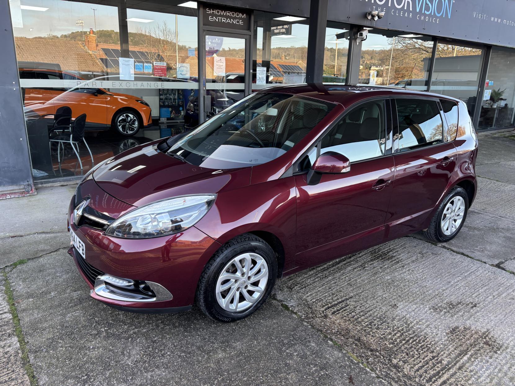 Renault Scenic 1.5 dCi ENERGY Dynamique TomTom MPV 5dr Diesel Manual Euro 5 (s/s) (110 ps)