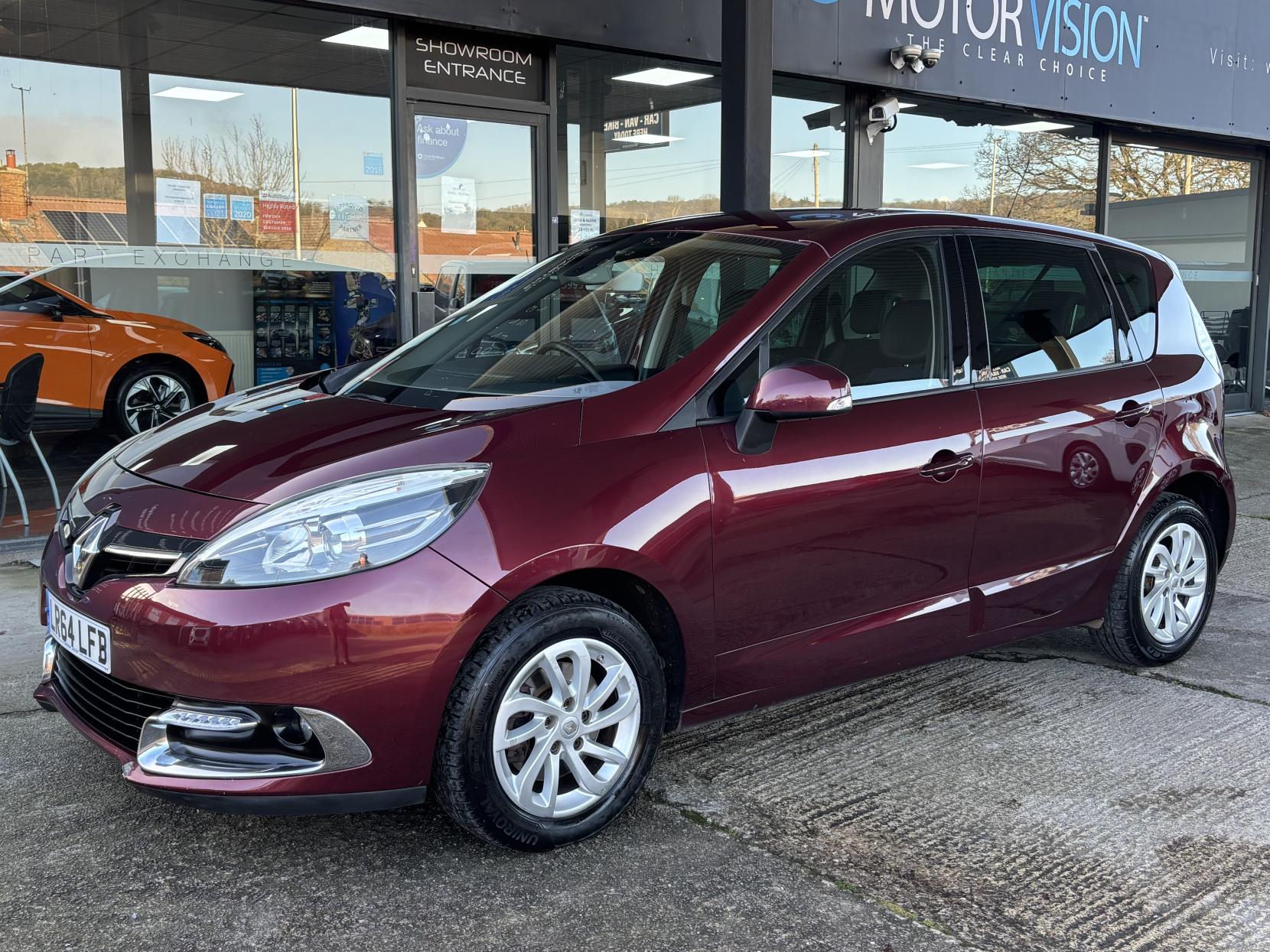 Renault Scenic 1.5 dCi ENERGY Dynamique TomTom MPV 5dr Diesel Manual Euro 5 (s/s) (110 ps)
