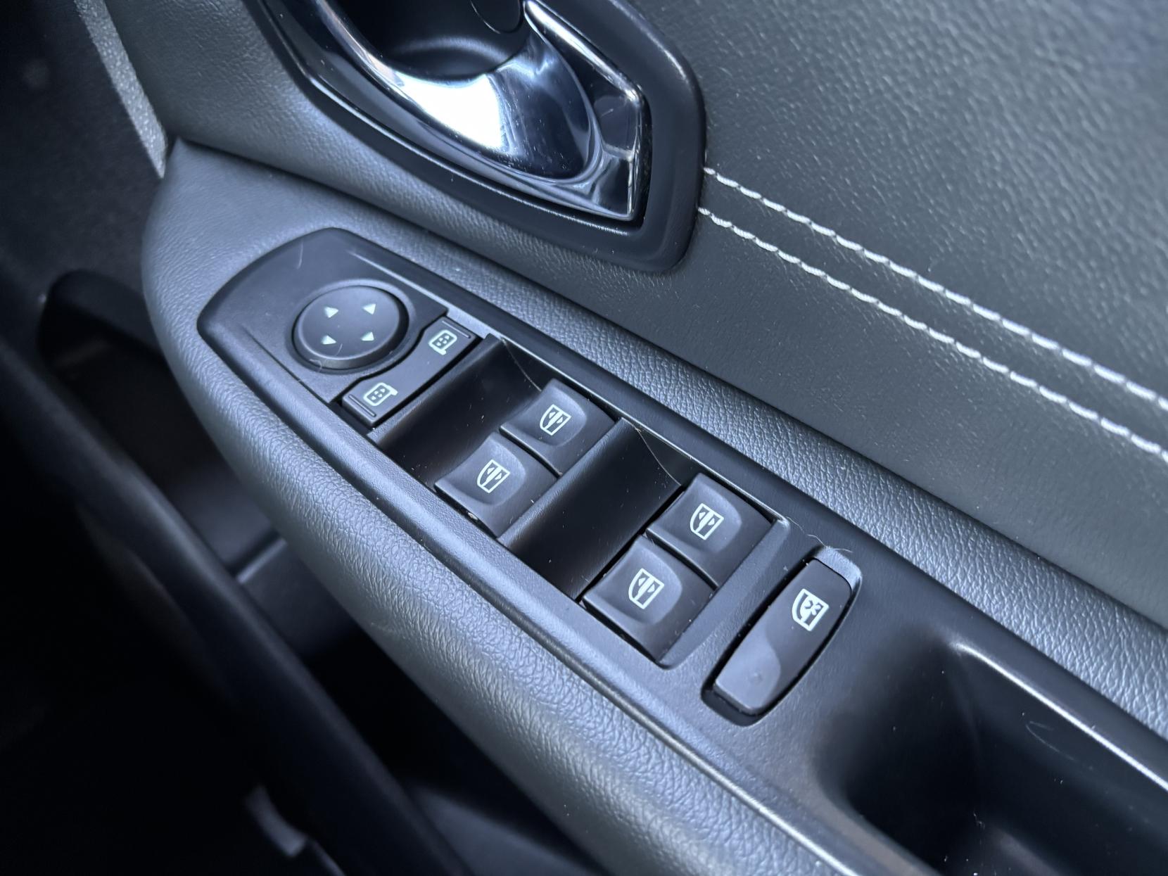 Renault Scenic 1.5 dCi ENERGY Dynamique TomTom MPV 5dr Diesel Manual Euro 5 (s/s) (110 ps)