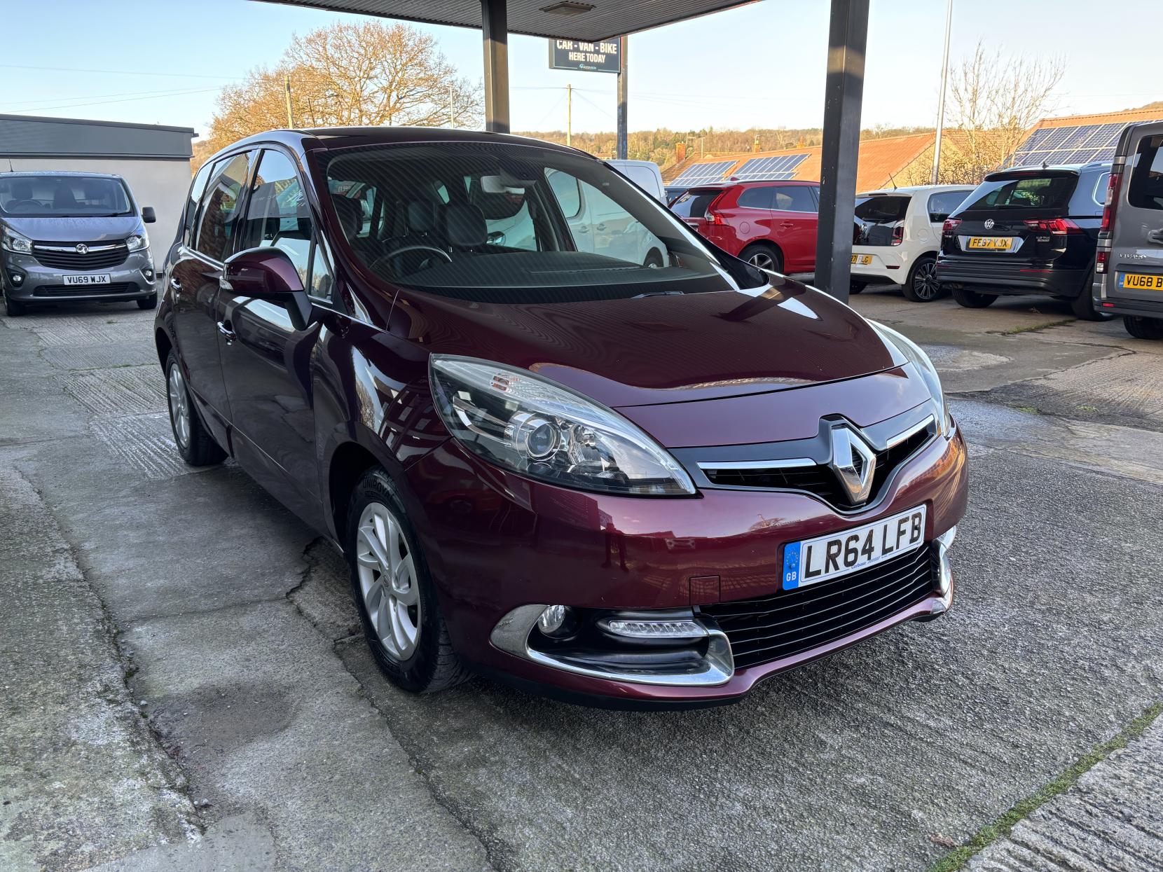 Renault Scenic 1.5 dCi ENERGY Dynamique TomTom MPV 5dr Diesel Manual Euro 5 (s/s) (110 ps)