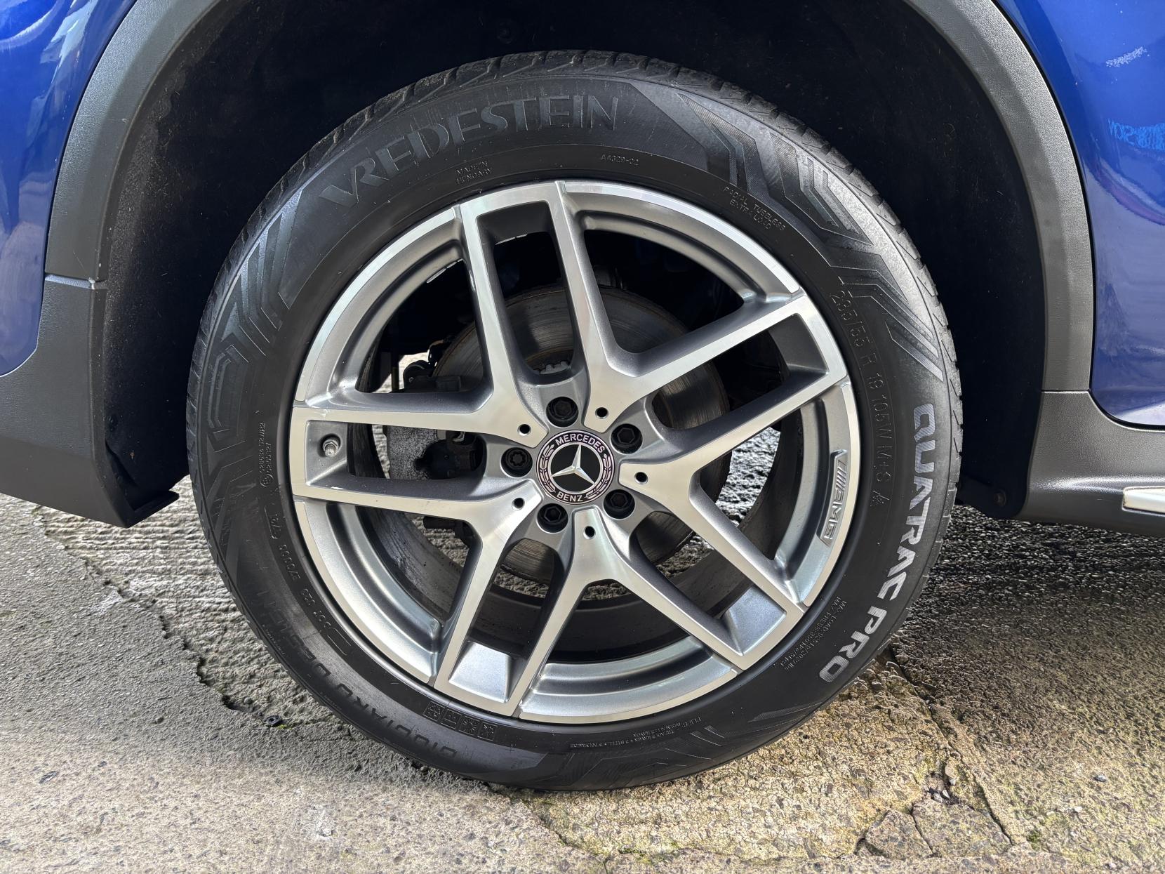 Mercedes-Benz GLC 2.1 GLC220d AMG Line (Premium) SUV 5dr Diesel G-Tronic 4MATIC Euro 6 (s/s) (170 ps)