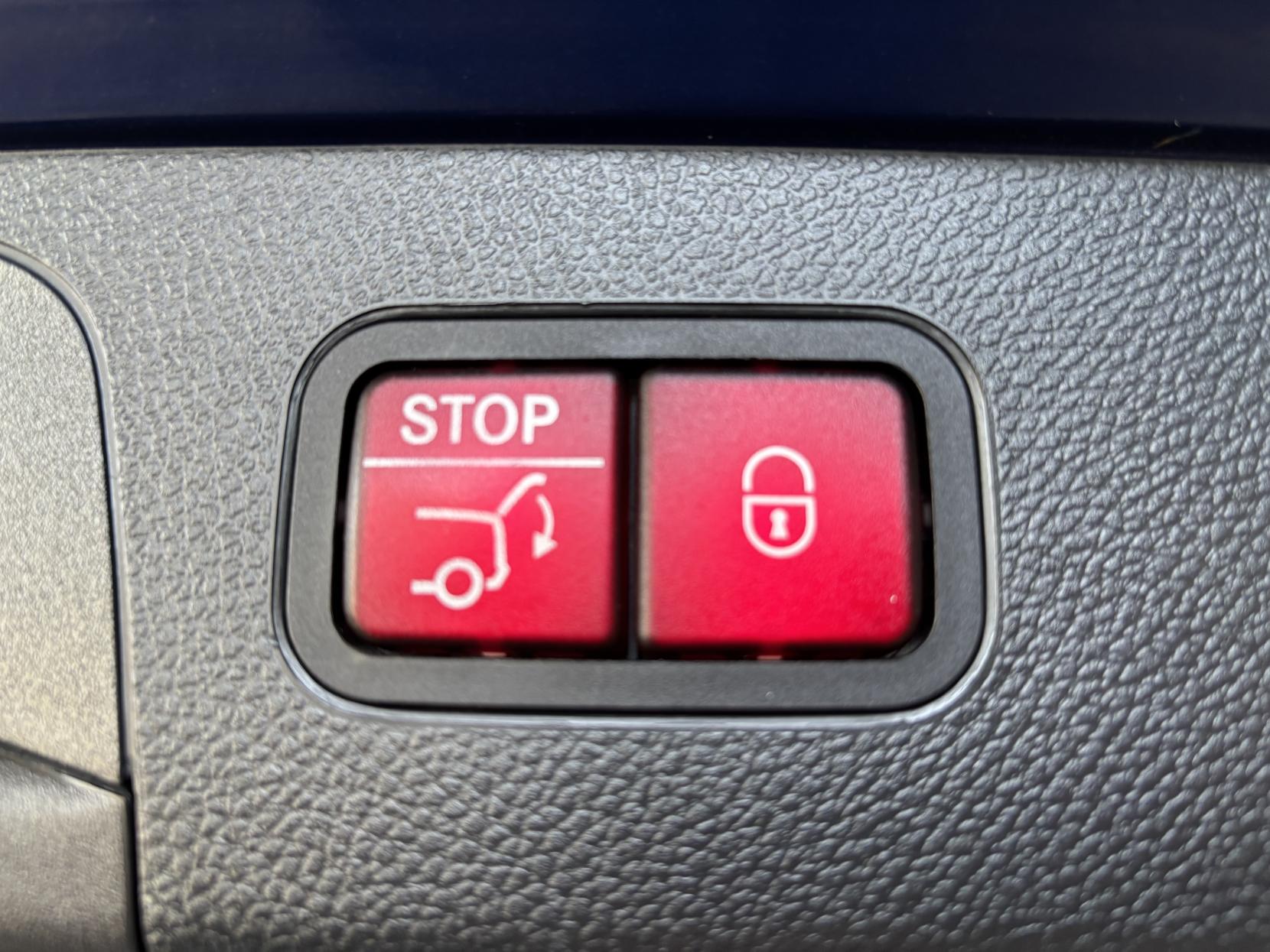 Mercedes-Benz GLC 2.1 GLC220d AMG Line (Premium) SUV 5dr Diesel G-Tronic 4MATIC Euro 6 (s/s) (170 ps)