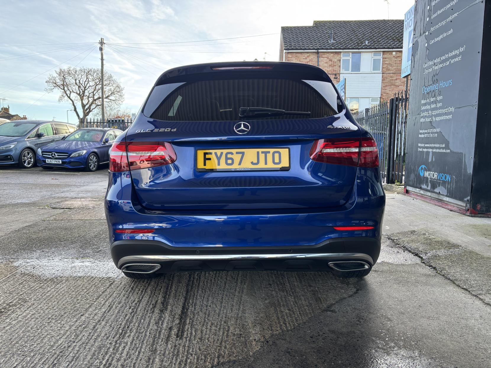 Mercedes-Benz GLC 2.1 GLC220d AMG Line (Premium) SUV 5dr Diesel G-Tronic 4MATIC Euro 6 (s/s) (170 ps)