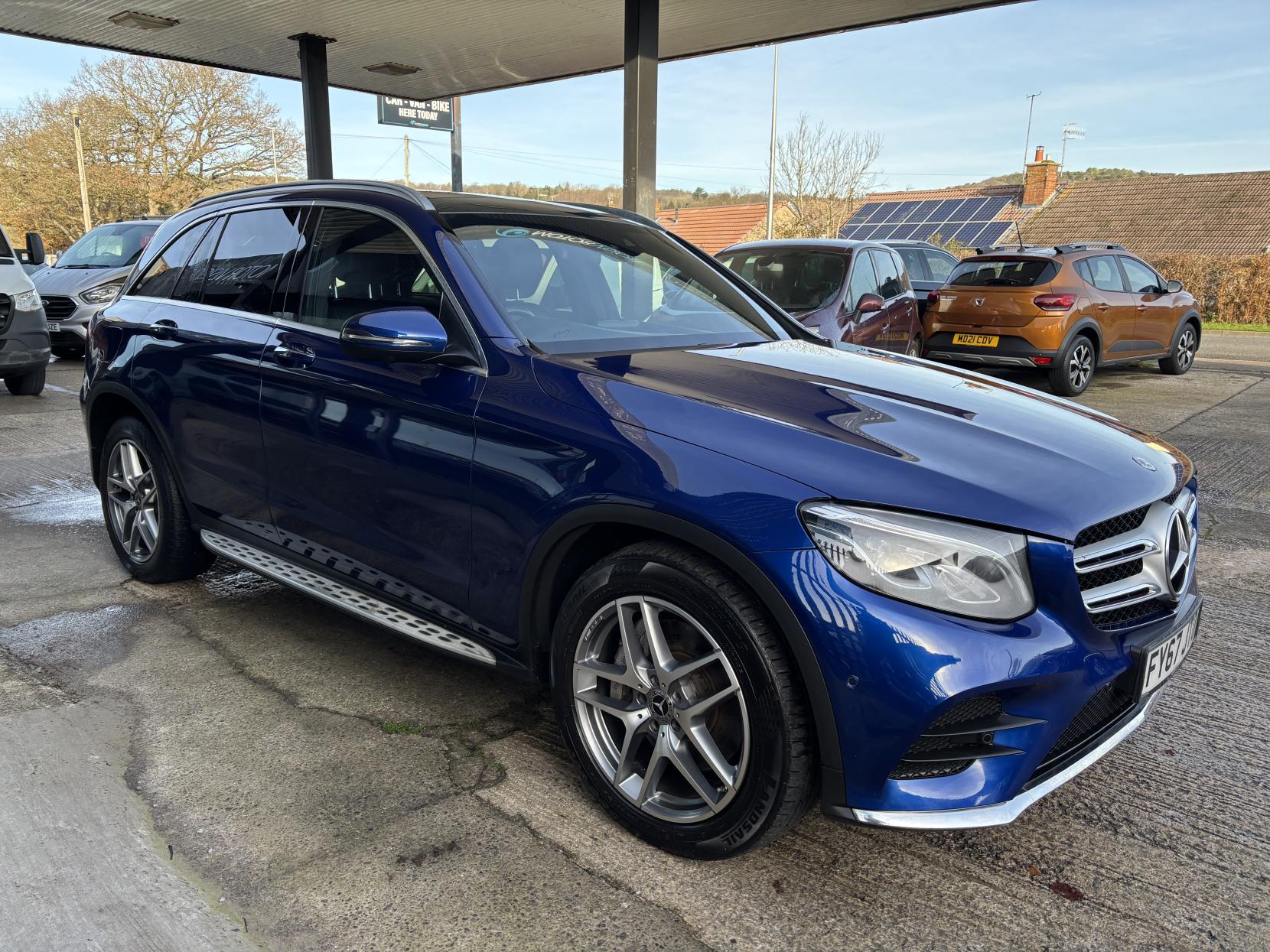 Mercedes-Benz GLC 2.1 GLC220d AMG Line (Premium) SUV 5dr Diesel G-Tronic 4MATIC Euro 6 (s/s) (170 ps)