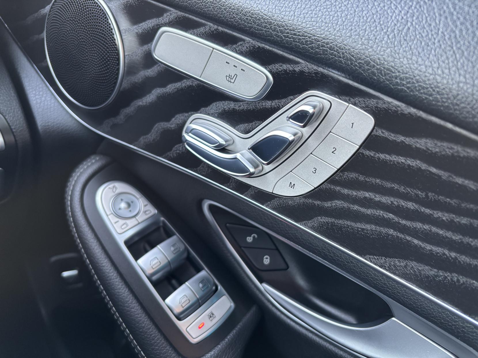 Mercedes-Benz GLC 2.1 GLC220d AMG Line (Premium) SUV 5dr Diesel G-Tronic 4MATIC Euro 6 (s/s) (170 ps)