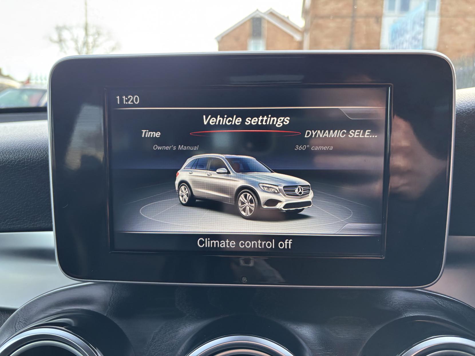 Mercedes-Benz GLC 2.1 GLC220d AMG Line (Premium) SUV 5dr Diesel G-Tronic 4MATIC Euro 6 (s/s) (170 ps)