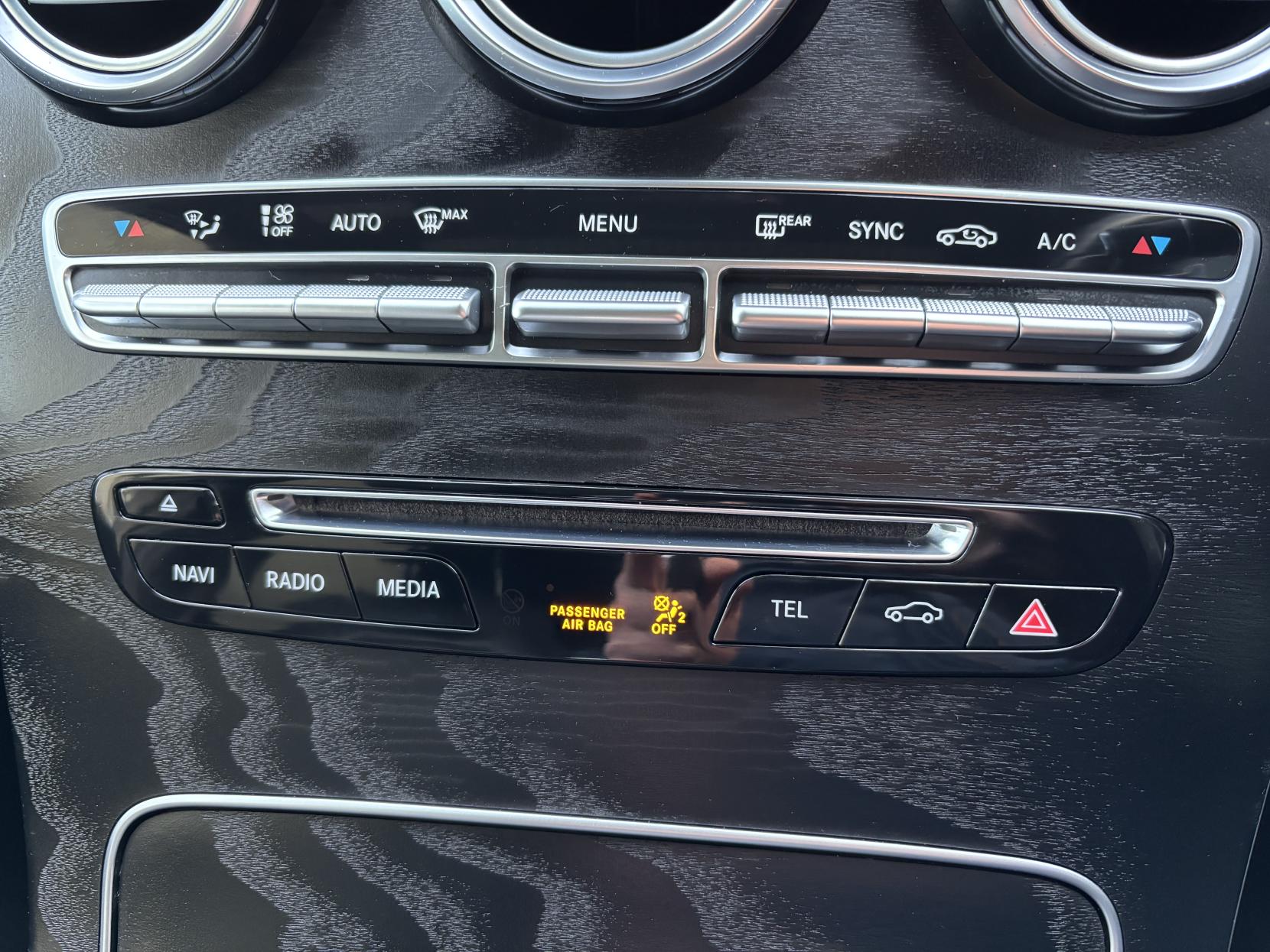 Mercedes-Benz GLC 2.1 GLC220d AMG Line (Premium) SUV 5dr Diesel G-Tronic 4MATIC Euro 6 (s/s) (170 ps)