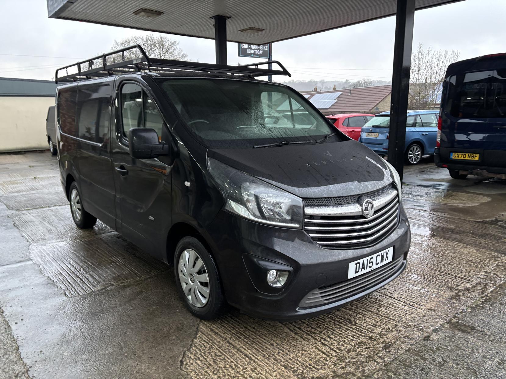 Vauxhall Vivaro 1.6 CDTi 2700 BiTurbo ecoFLEX Sportive Panel Van 5dr Diesel Manual L1 H1 Euro 5 (s/s) (120 ps)