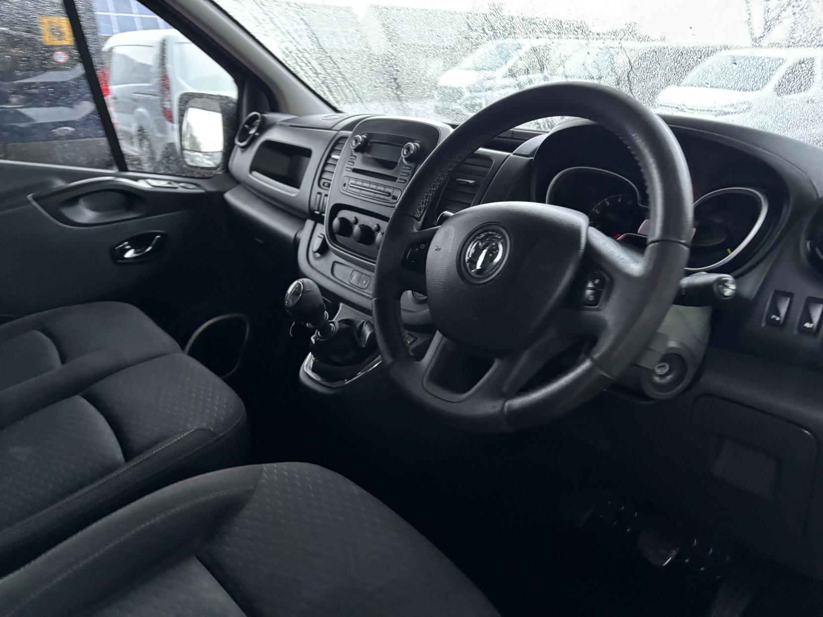 Vauxhall Vivaro 1.6 CDTi 2700 BiTurbo ecoFLEX Sportive Panel Van 5dr Diesel Manual L1 H1 Euro 5 (s/s) (120 ps)