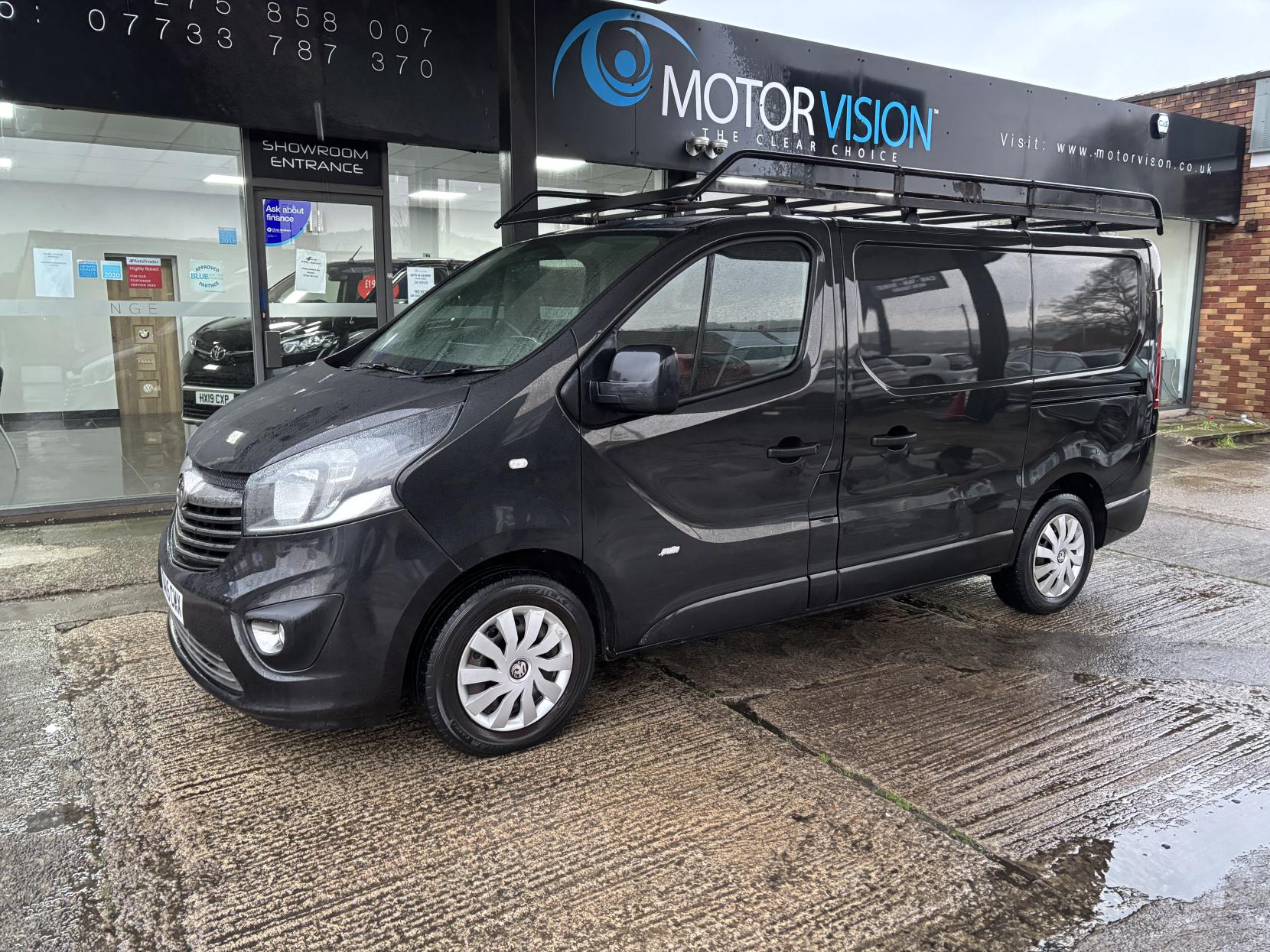 Vauxhall Vivaro 1.6 CDTi 2700 BiTurbo ecoFLEX Sportive Panel Van 5dr Diesel Manual L1 H1 Euro 5 (s/s) (120 ps)