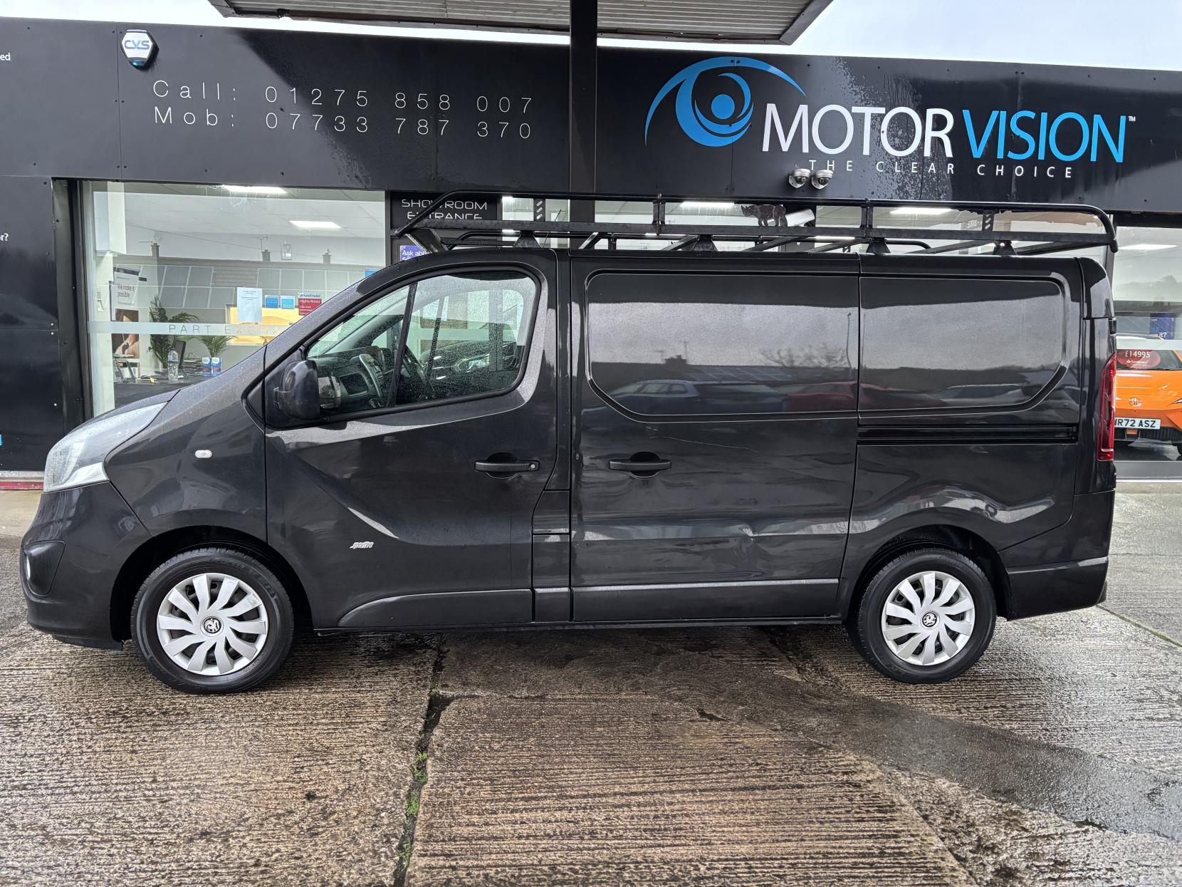 Vauxhall Vivaro 1.6 CDTi 2700 BiTurbo ecoFLEX Sportive Panel Van 5dr Diesel Manual L1 H1 Euro 5 (s/s) (120 ps)