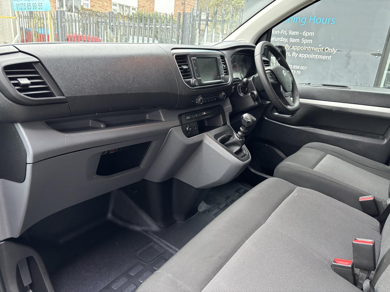 Citroen Dispatch 2.0 BlueHDi 1200 Enterprise Pro M Crew Van Double Cab 6dr Diesel Manual MWB Euro 6 (s/s) (145 ps)