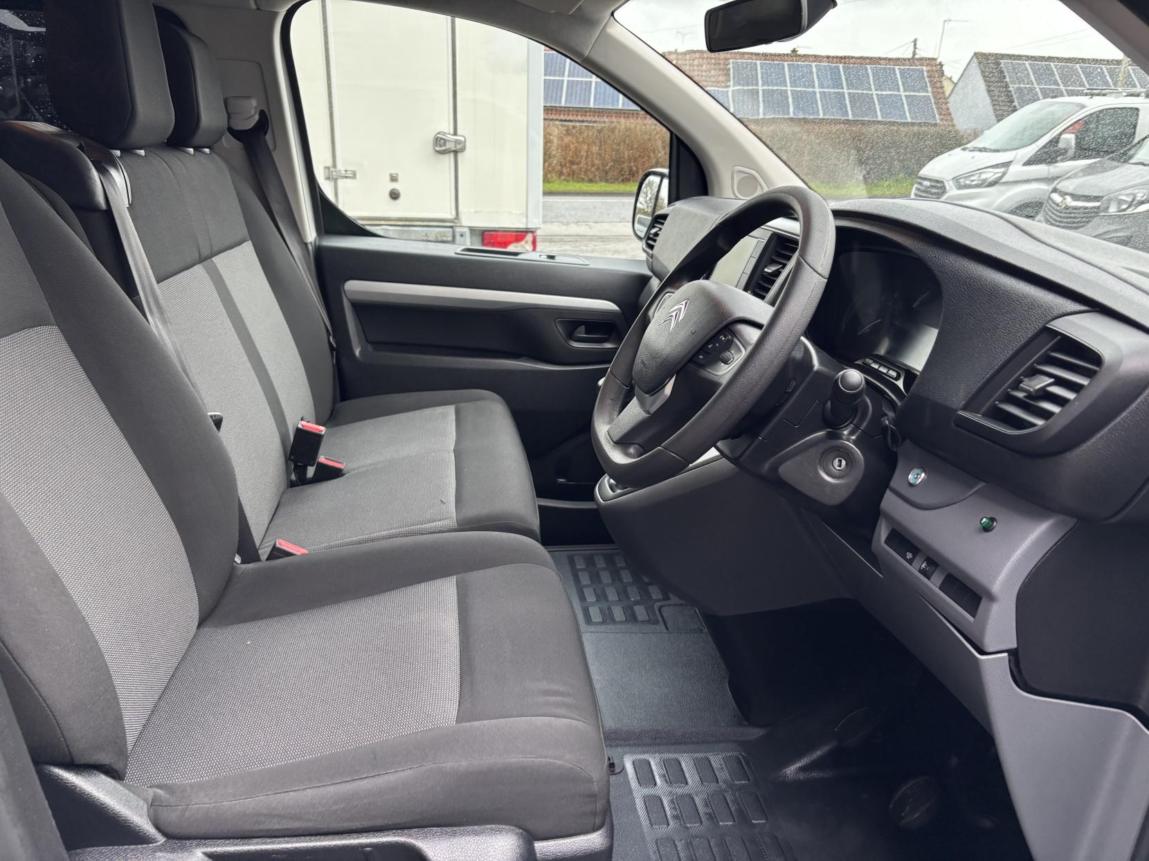 Citroen Dispatch 2.0 BlueHDi 1200 Enterprise Pro M Crew Van Double Cab 6dr Diesel Manual MWB Euro 6 (s/s) (145 ps)