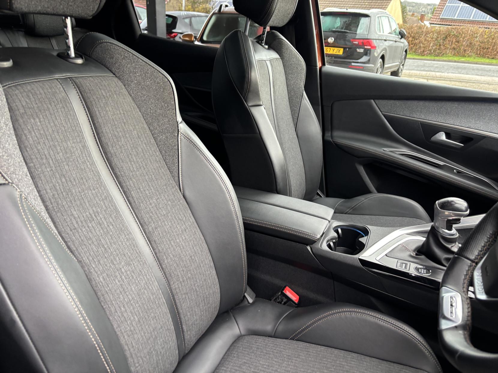 Peugeot 3008 1.5 BlueHDi GT Line Premium SUV 5dr Diesel Manual Euro 6 (s/s) (130 ps)