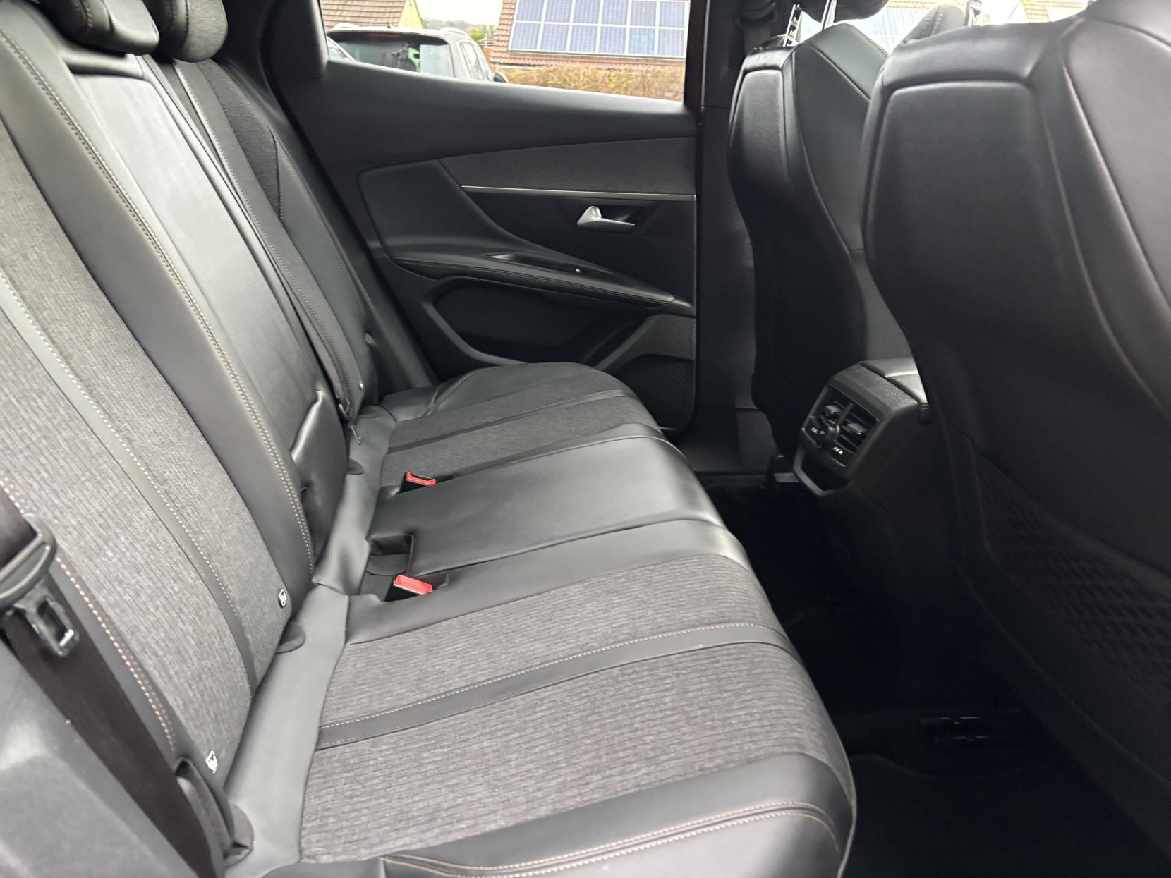 Peugeot 3008 1.5 BlueHDi GT Line Premium SUV 5dr Diesel Manual Euro 6 (s/s) (130 ps)