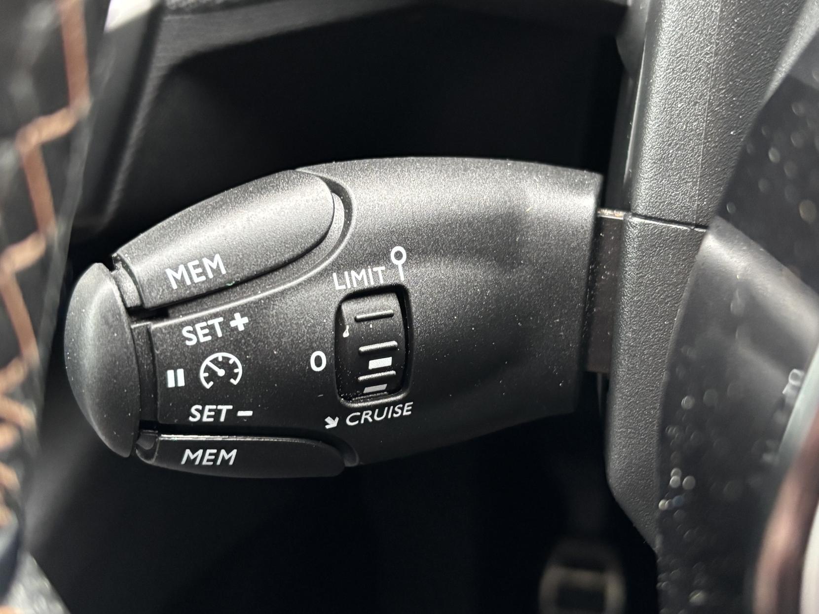 Peugeot 3008 1.5 BlueHDi GT Line Premium SUV 5dr Diesel Manual Euro 6 (s/s) (130 ps)