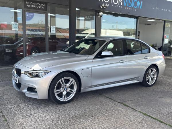 BMW 3 Series 2.0 330e 7.6kWh M Sport Saloon 4dr Petrol Plug-in Hybrid Auto Euro 6 (s/s) (252 ps)