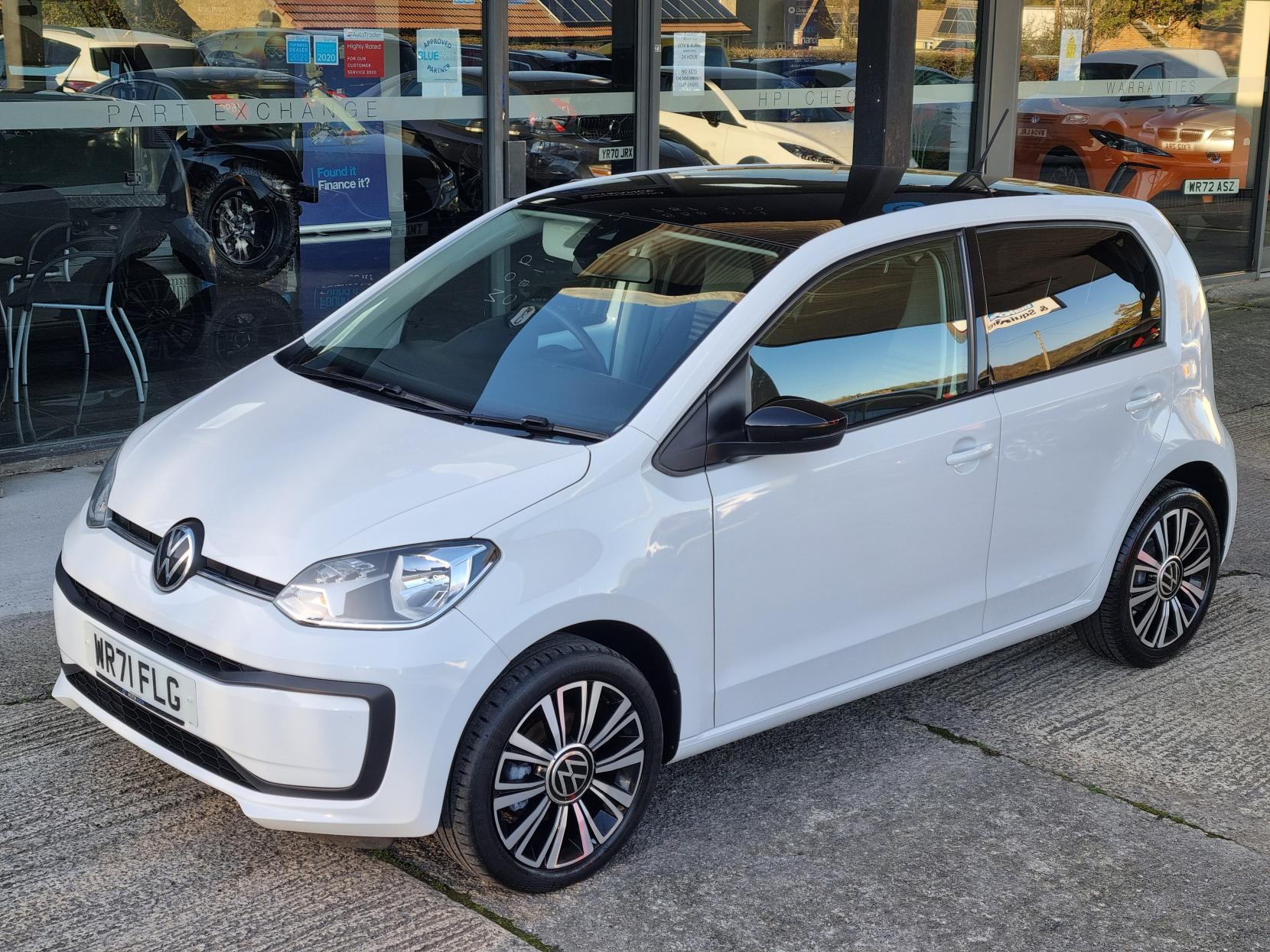 Volkswagen up! 1.0 Black Edition Hatchback 5dr Petrol Manual Euro 6 (s/s) (65 ps)
