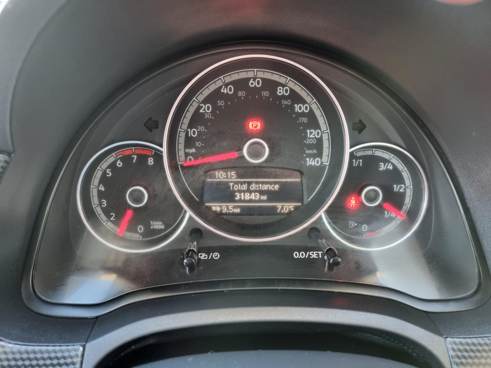 Volkswagen up! 1.0 Black Edition Hatchback 5dr Petrol Manual Euro 6 (s/s) (65 ps)