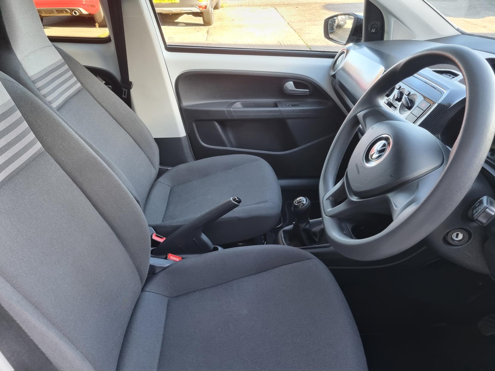 Volkswagen up! 1.0 Black Edition Hatchback 5dr Petrol Manual Euro 6 (s/s) (65 ps)