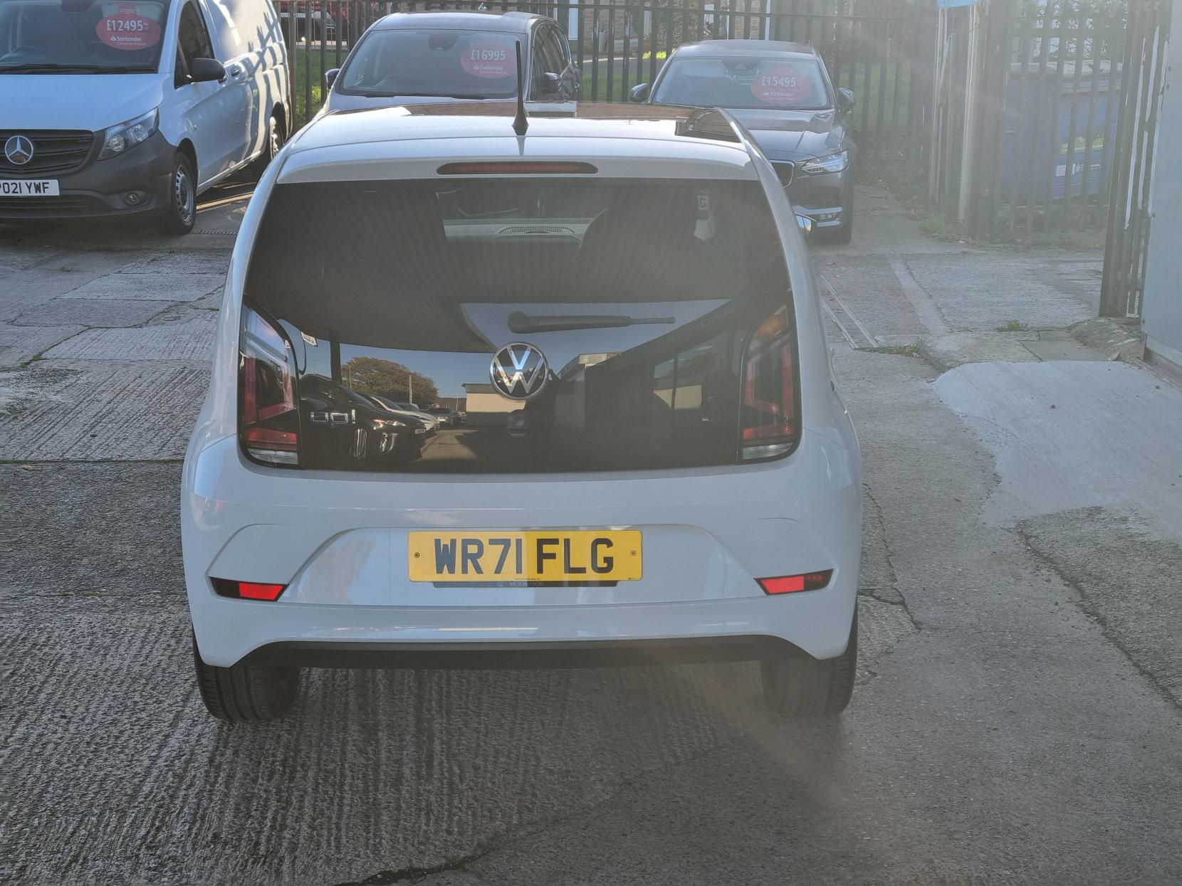 Volkswagen up! 1.0 Black Edition Hatchback 5dr Petrol Manual Euro 6 (s/s) (65 ps)