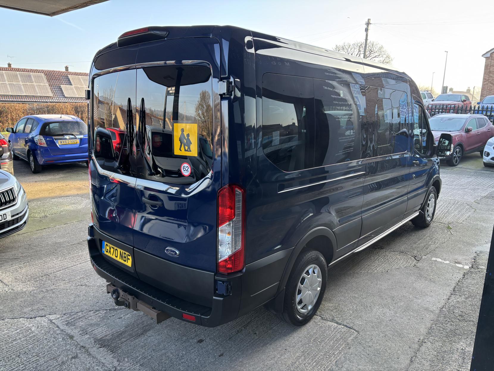 Ford Transit 2.0 410 EcoBlue Trend Minibus Double Cab 5dr Diesel Manual RWD L3 H2 Euro 6 (s/s) (15 Seat) (130 ps)