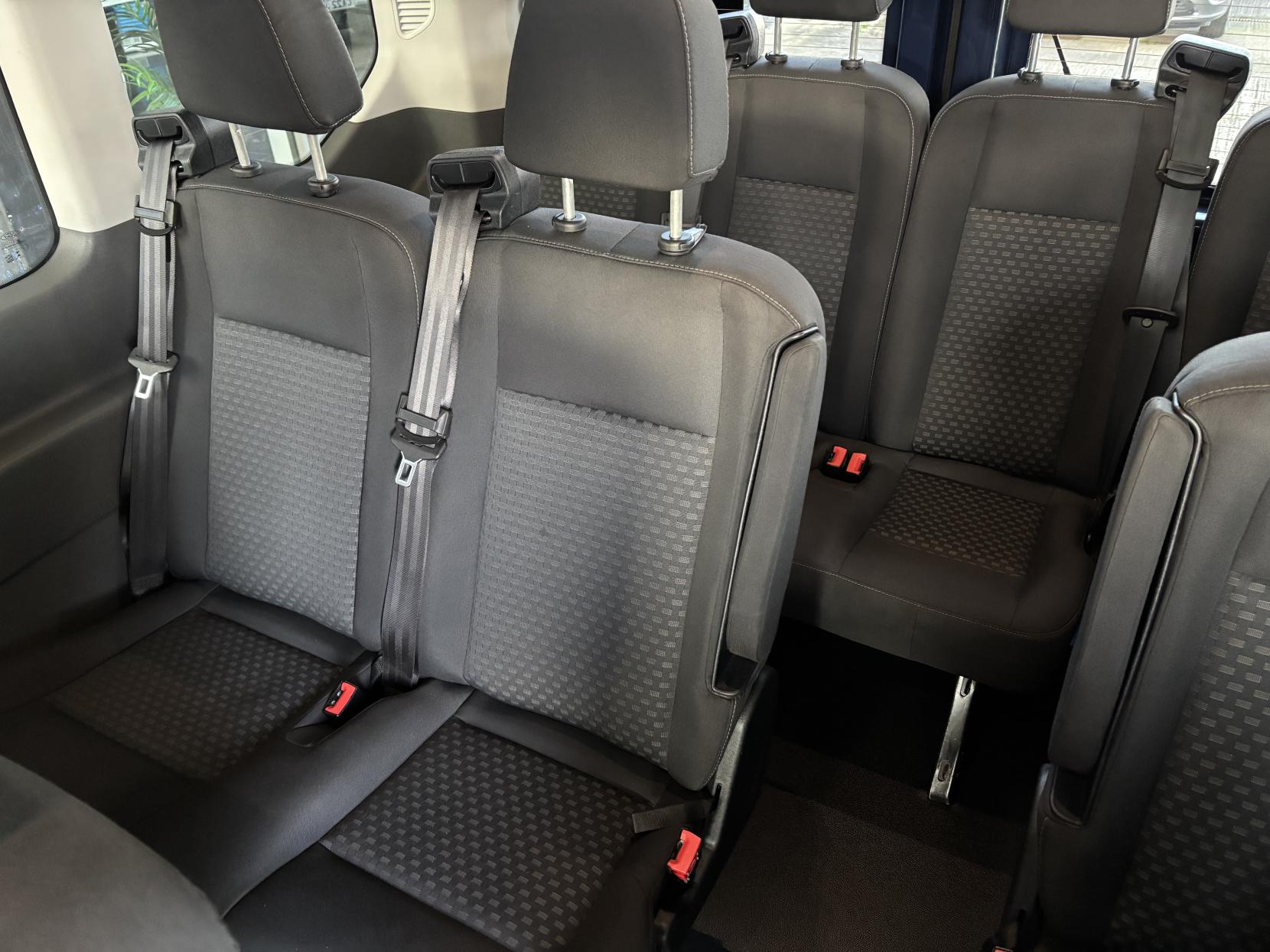 Ford Transit 2.0 410 EcoBlue Trend Minibus Double Cab 5dr Diesel Manual RWD L3 H2 Euro 6 (s/s) (15 Seat) (130 ps)