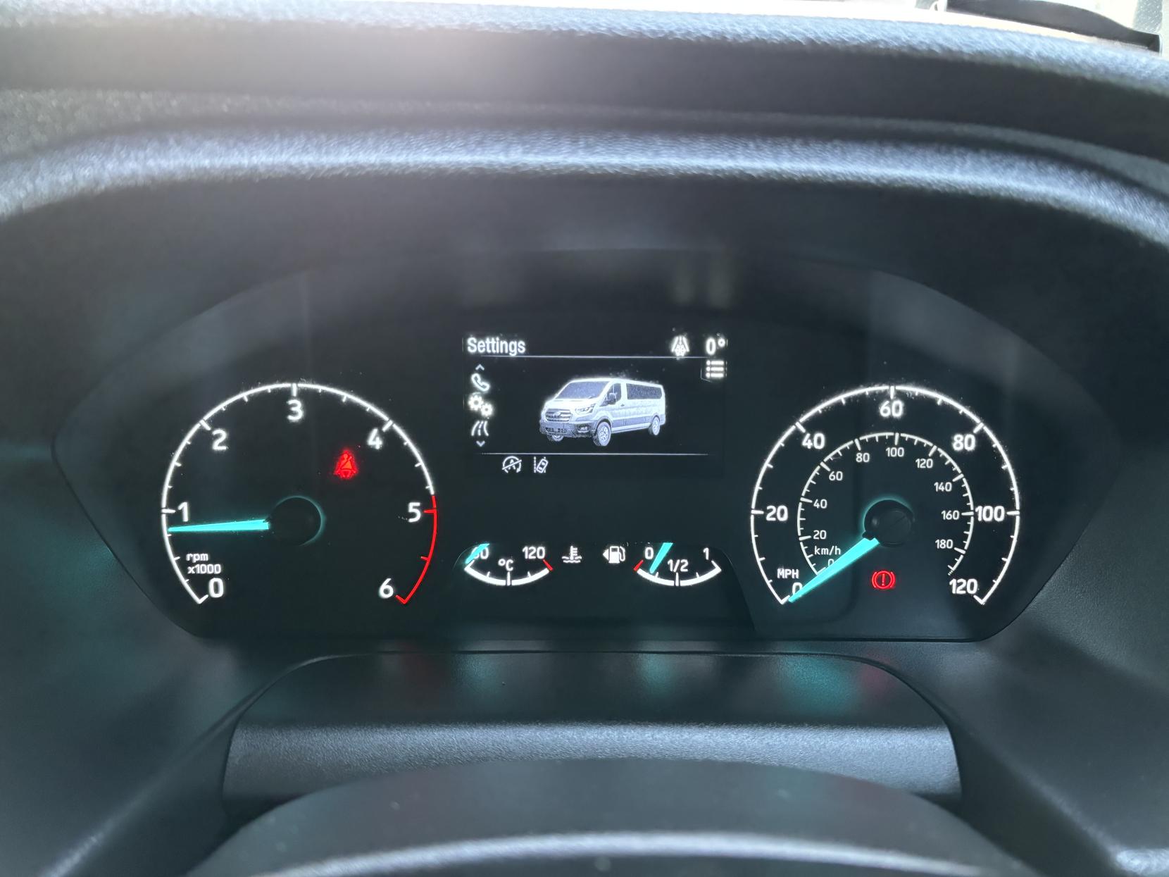 Ford Transit 2.0 410 EcoBlue Trend Minibus Double Cab 5dr Diesel Manual RWD L3 H2 Euro 6 (s/s) (15 Seat) (130 ps)