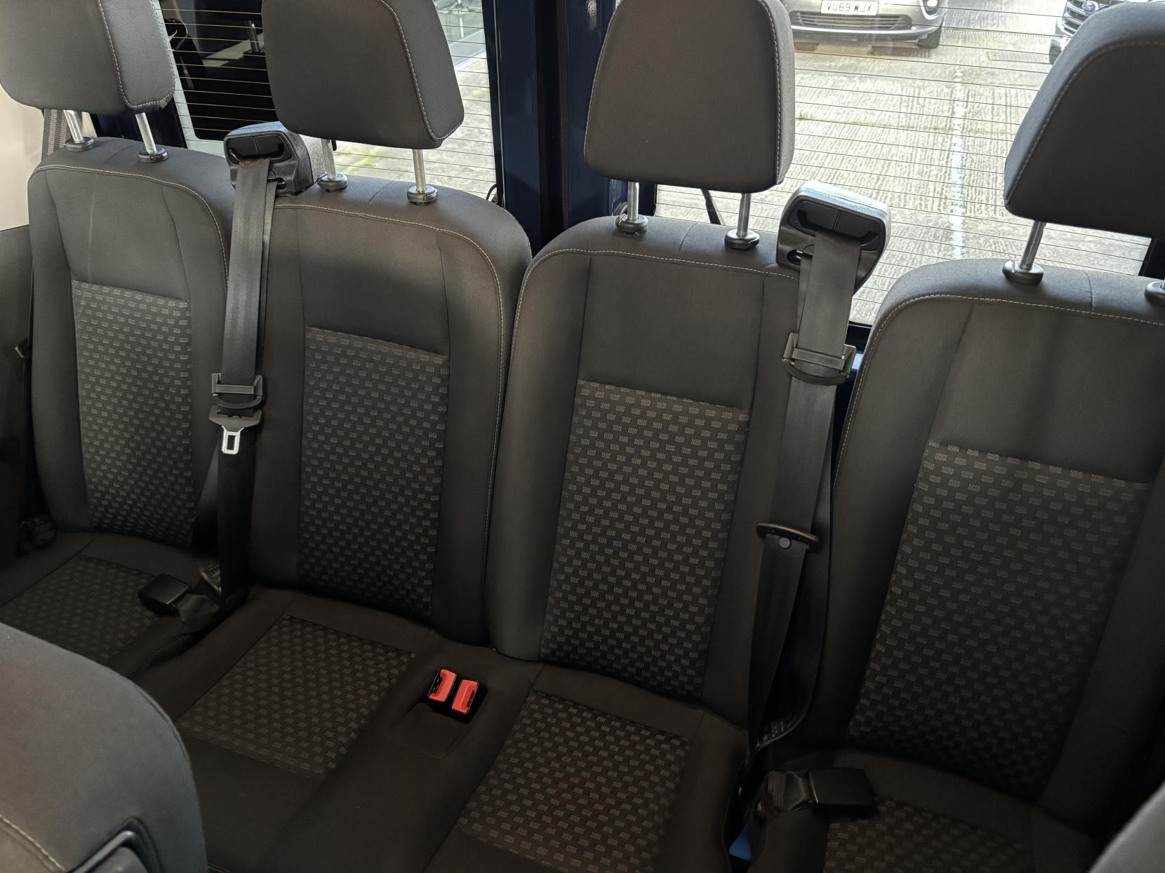 Ford Transit 2.0 410 EcoBlue Trend Minibus Double Cab 5dr Diesel Manual RWD L3 H2 Euro 6 (s/s) (15 Seat) (130 ps)