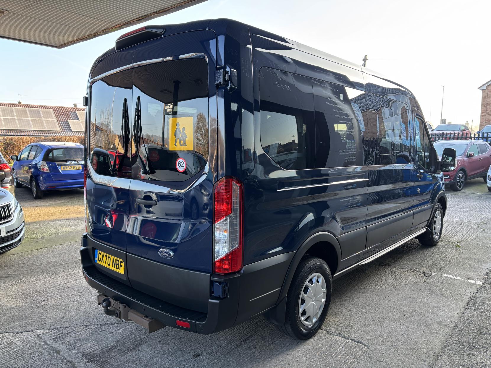 Ford Transit 2.0 410 EcoBlue Trend Minibus Double Cab 5dr Diesel Manual RWD L3 H2 Euro 6 (s/s) (15 Seat) (130 ps)