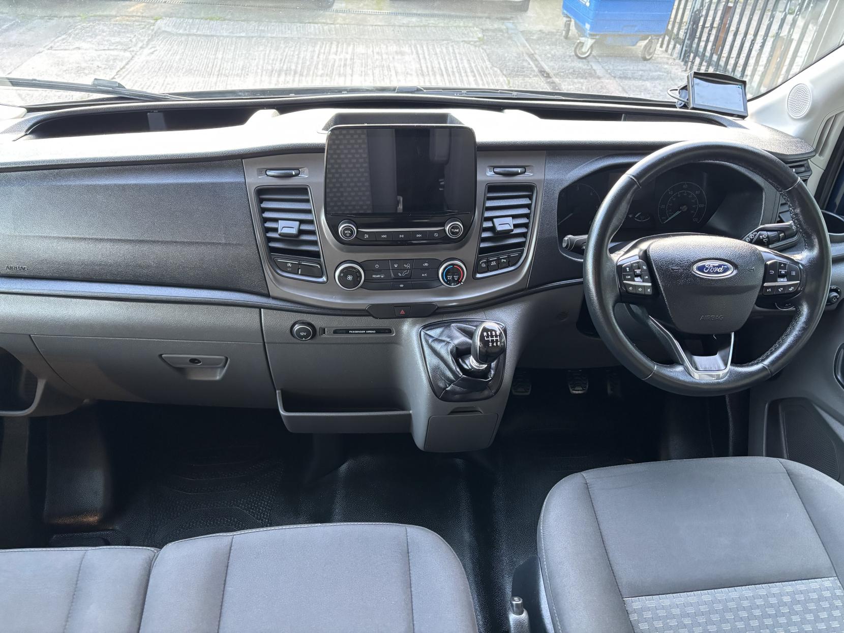 Ford Transit 2.0 410 EcoBlue Trend Minibus Double Cab 5dr Diesel Manual RWD L3 H2 Euro 6 (s/s) (15 Seat) (130 ps)