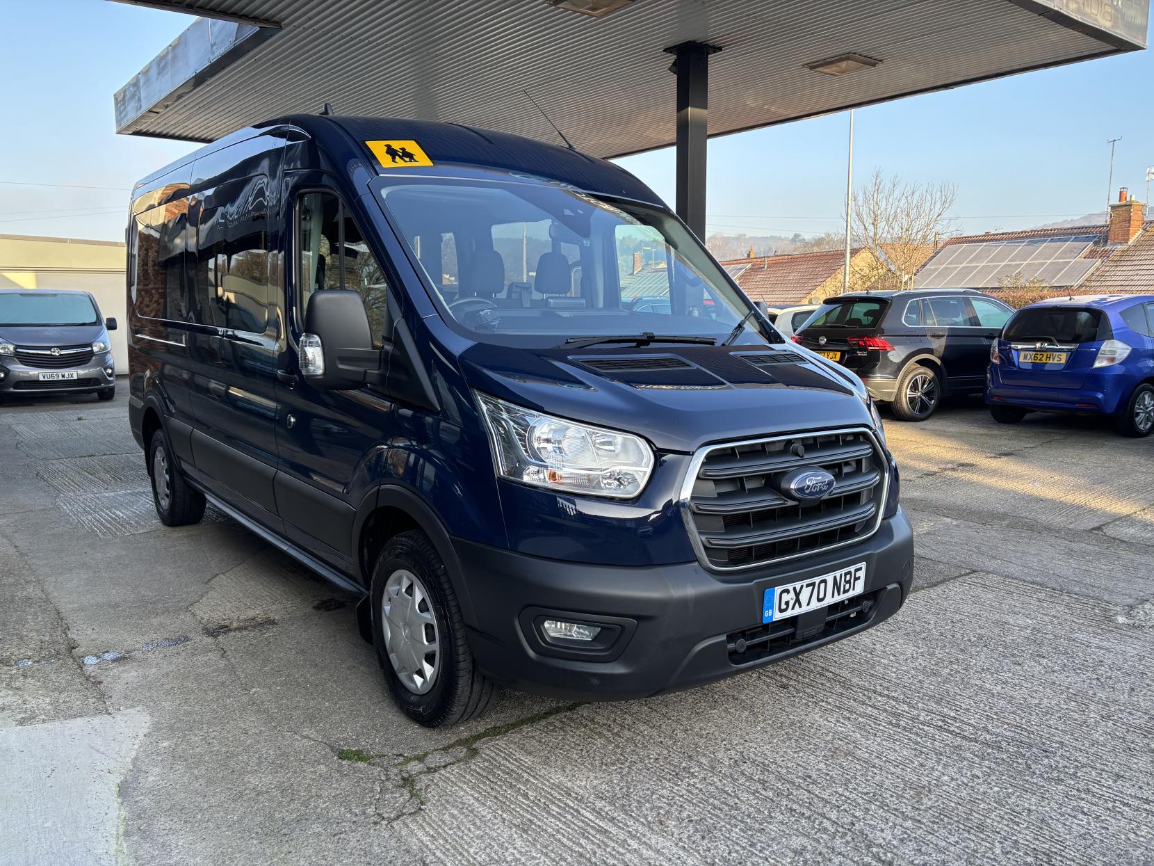 Ford Transit 2.0 410 EcoBlue Trend Minibus Double Cab 5dr Diesel Manual RWD L3 H2 Euro 6 (s/s) (15 Seat) (130 ps)