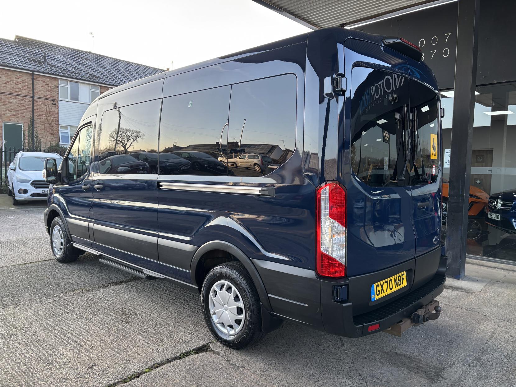 Ford Transit 2.0 410 EcoBlue Trend Minibus Double Cab 5dr Diesel Manual RWD L3 H2 Euro 6 (s/s) (15 Seat) (130 ps)