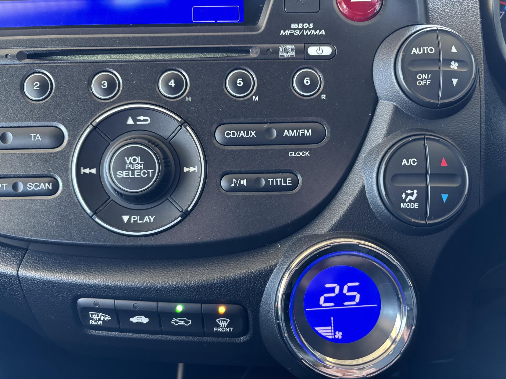 Honda Jazz 1.3h IMA HS Hatchback 5dr Petrol Hybrid CVT Euro 5 (102 ps)