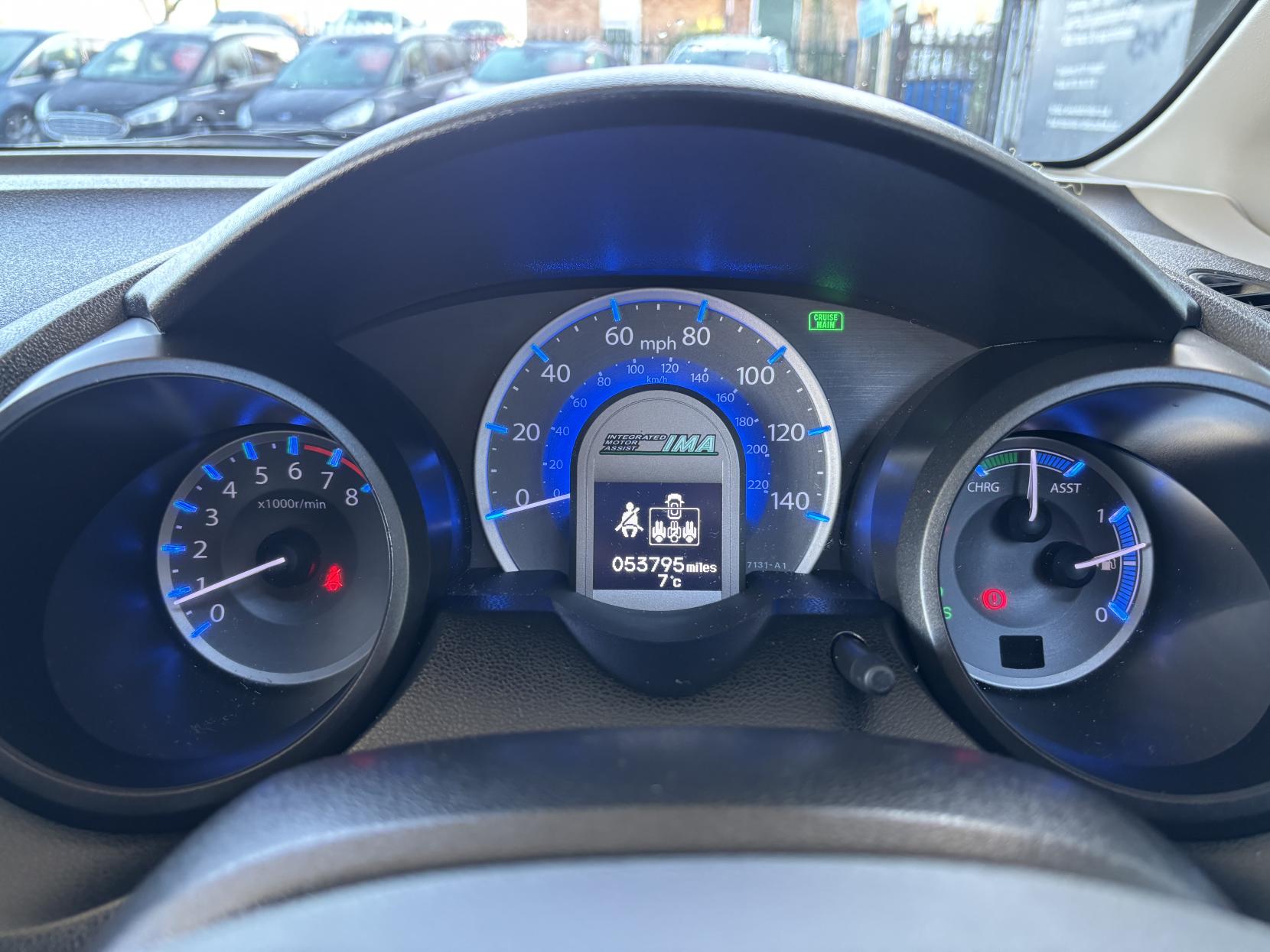 Honda Jazz 1.3h IMA HS Hatchback 5dr Petrol Hybrid CVT Euro 5 (102 ps)