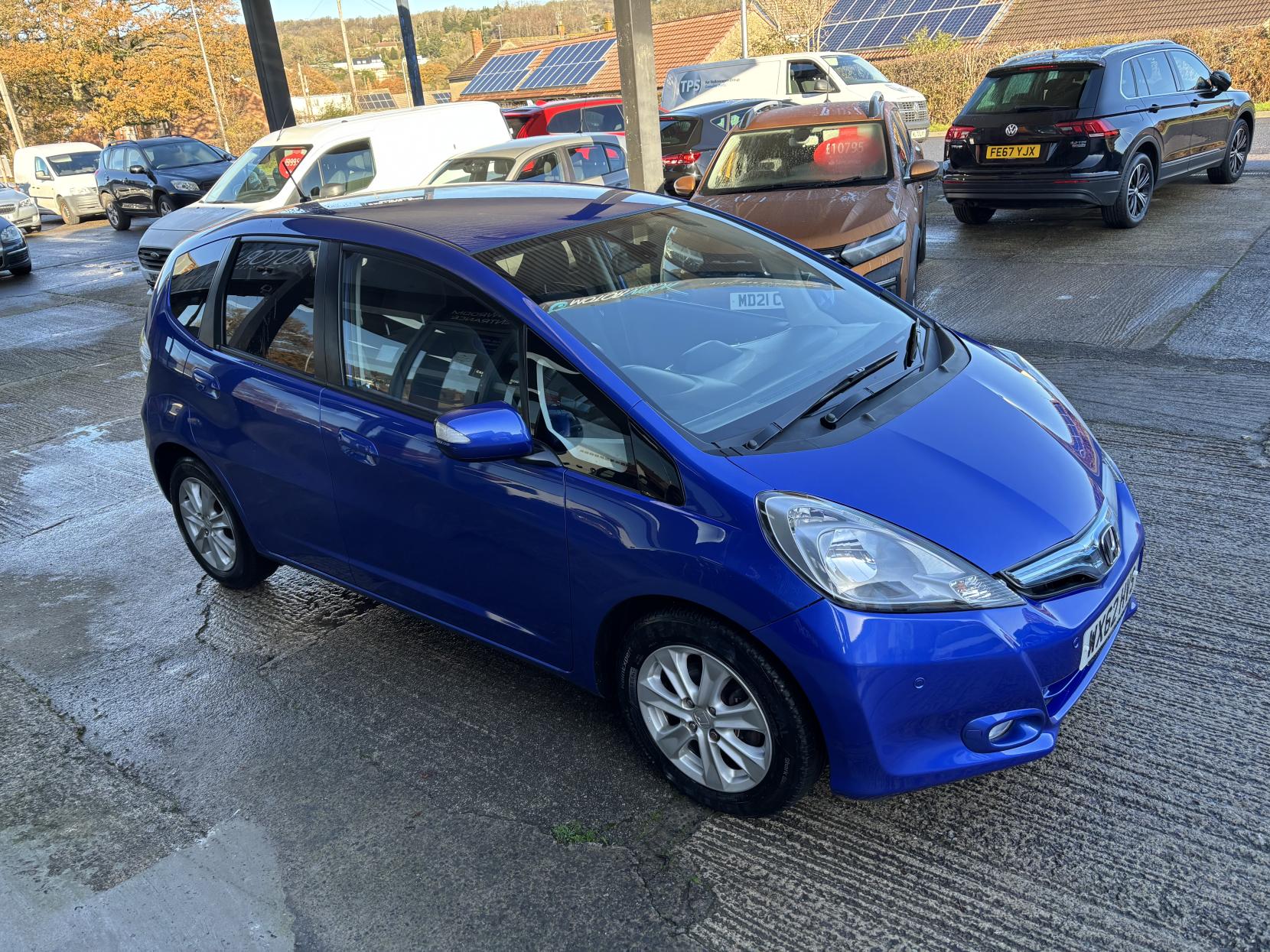 Honda Jazz 1.3h IMA HS Hatchback 5dr Petrol Hybrid CVT Euro 5 (102 ps)