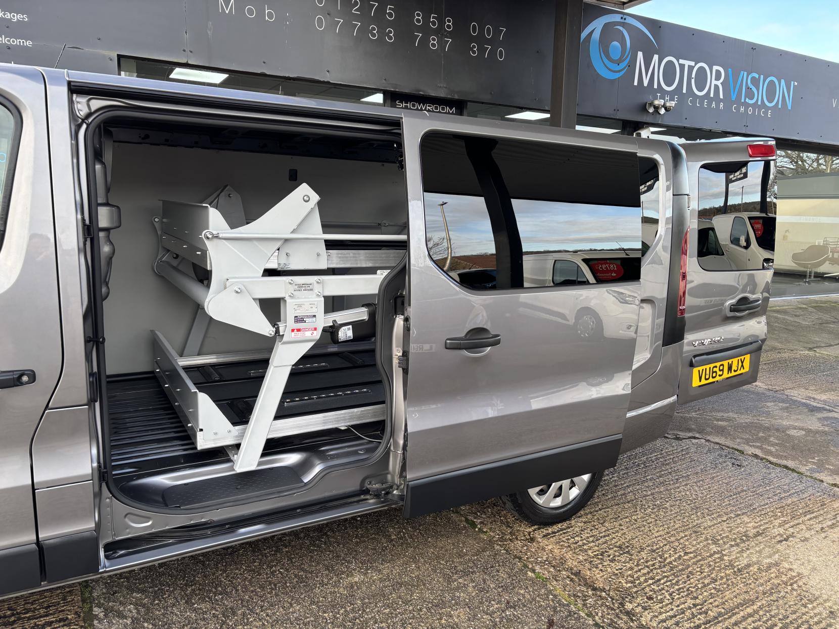 Vauxhall Vivaro 1.6 CDTi 2900 BiTurbo ecoTEC Sportive Panel Van 5dr Diesel Manual L2 H1 Euro 6 (s/s) (125 ps)