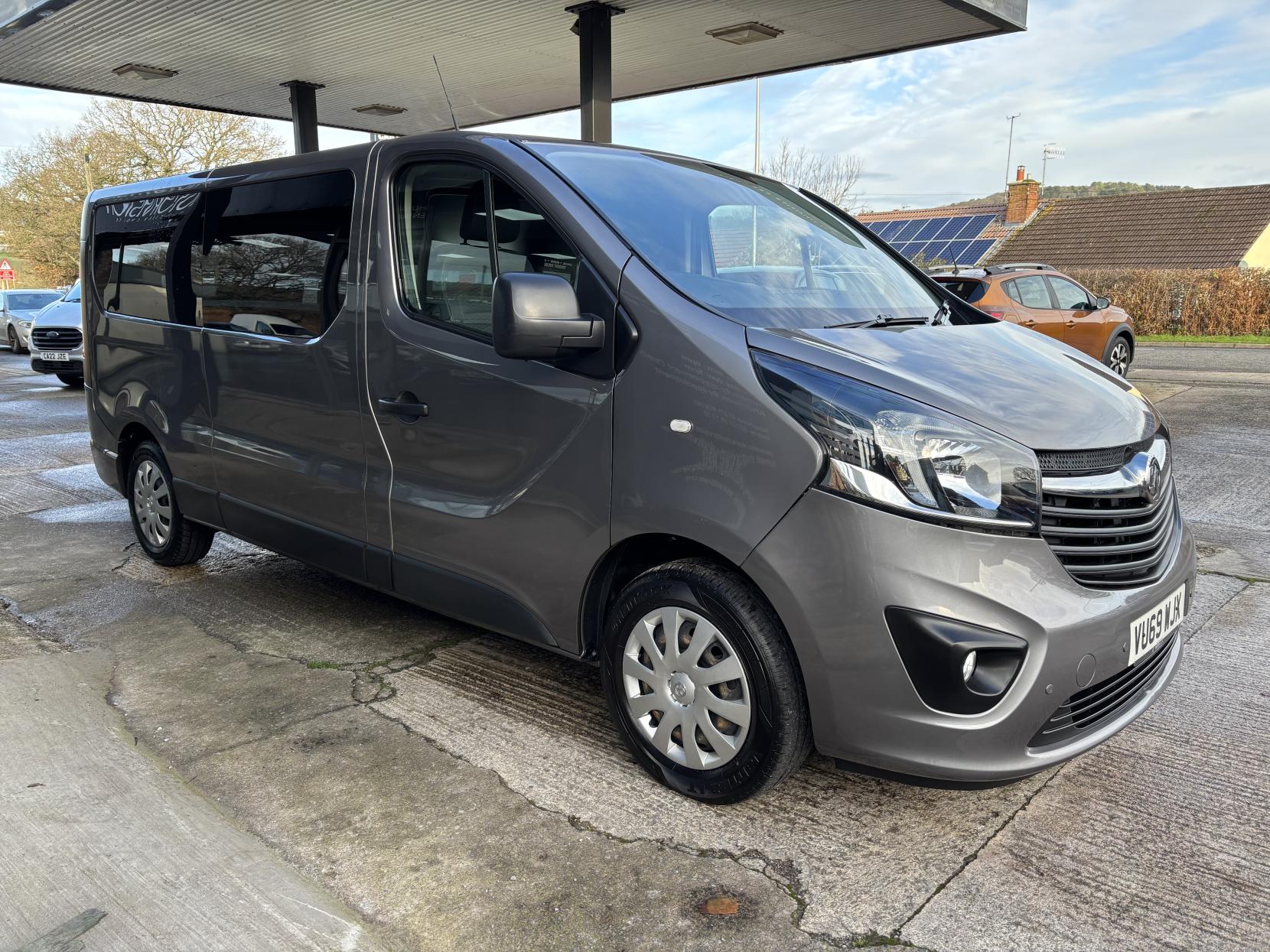 Vauxhall Vivaro 1.6 CDTi 2900 BiTurbo ecoTEC Sportive Panel Van 5dr Diesel Manual L2 H1 Euro 6 (s/s) (125 ps)