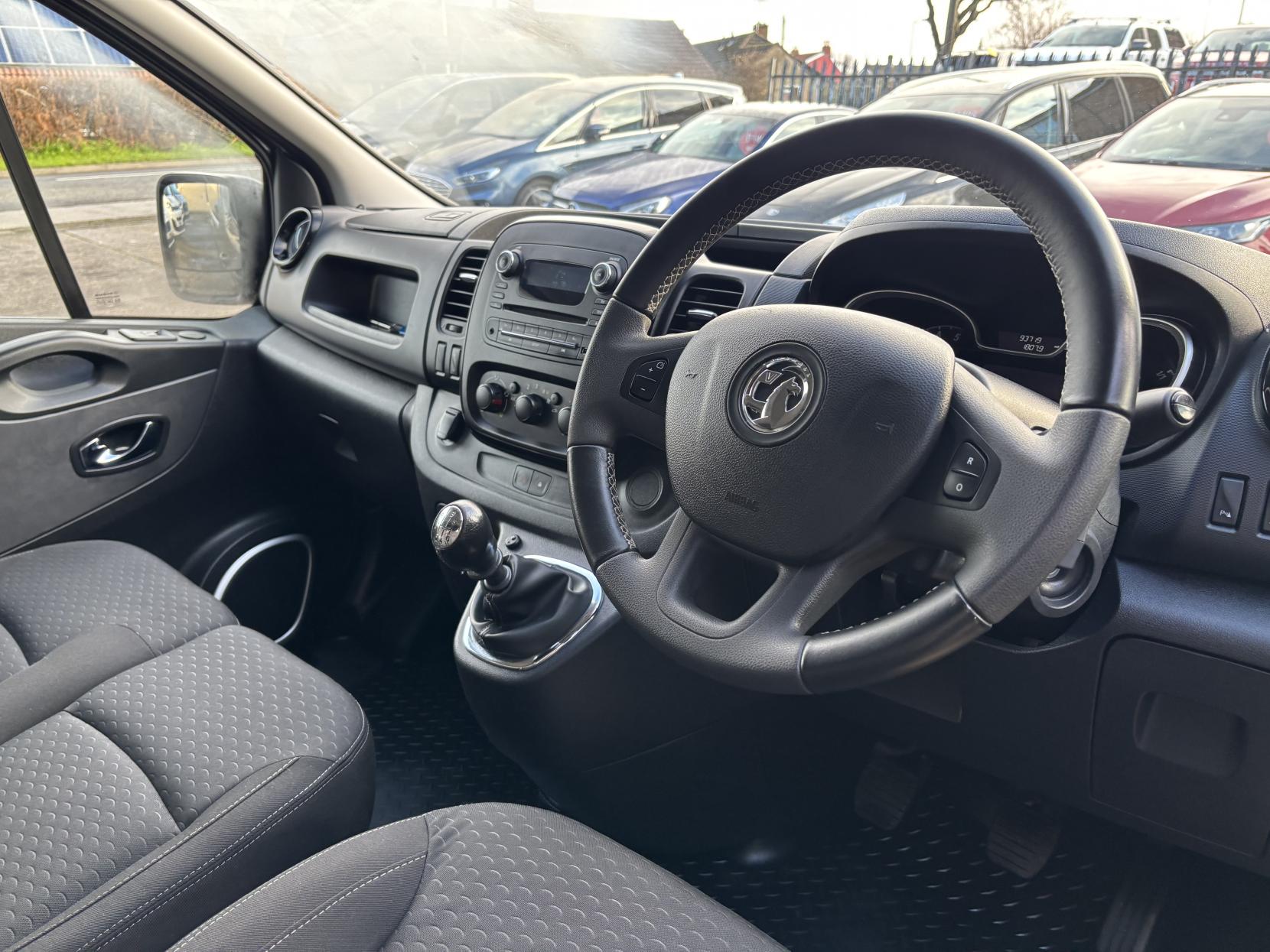 Vauxhall Vivaro 1.6 CDTi 2900 BiTurbo ecoTEC Sportive Panel Van 5dr Diesel Manual L2 H1 Euro 6 (s/s) (125 ps)