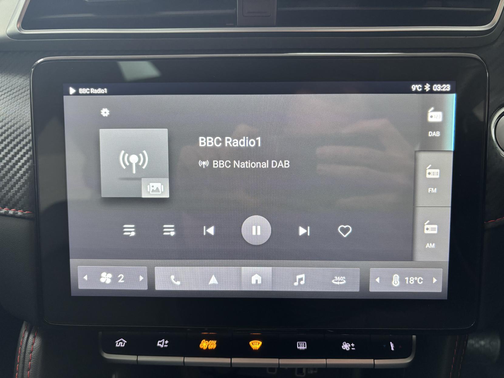 MG MG ZS 72.6kWh Trophy Long Range SUV 5dr Electric Auto (156 ps)