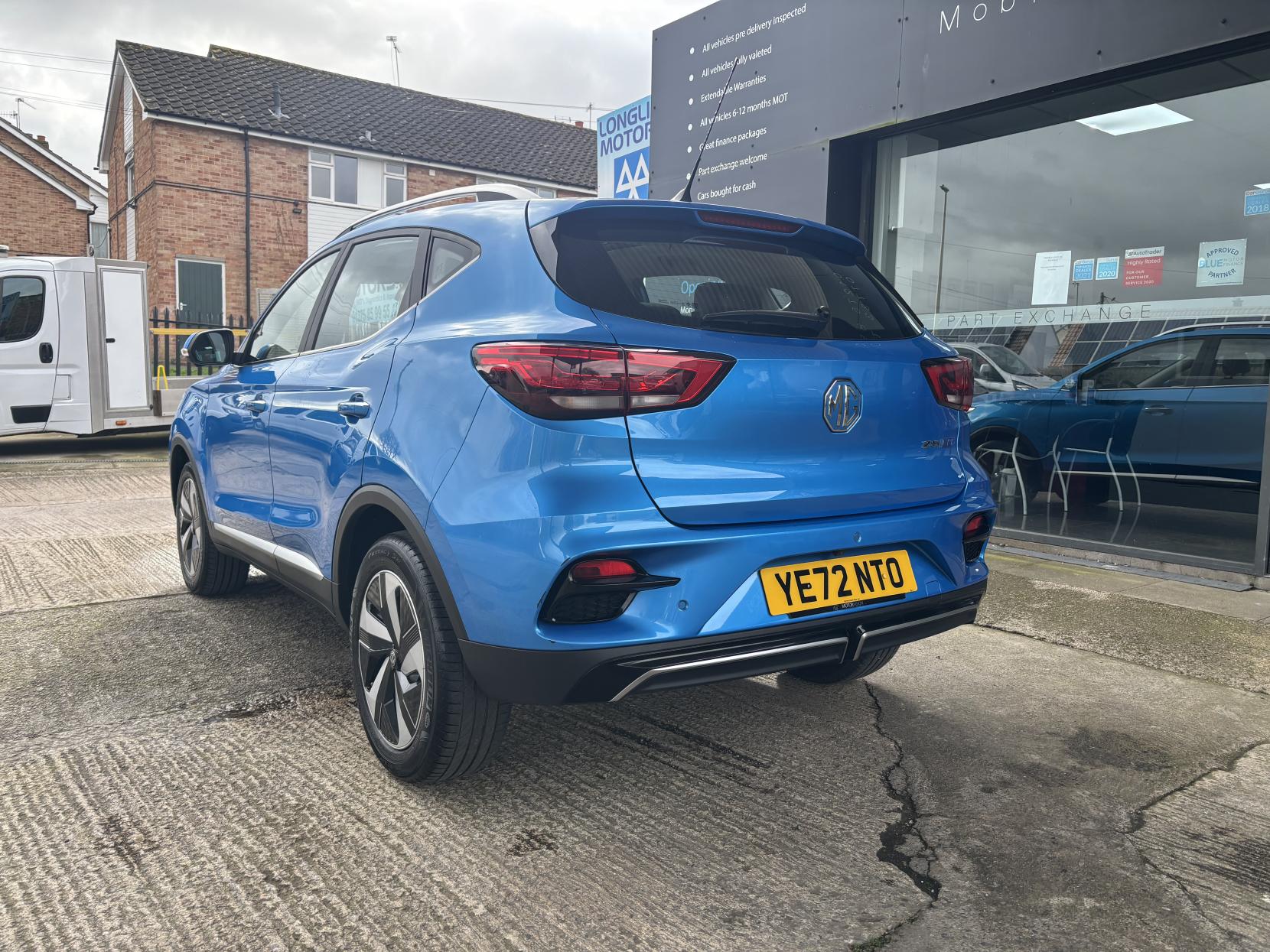 MG MG ZS 72.6kWh Trophy Long Range SUV 5dr Electric Auto (156 ps)